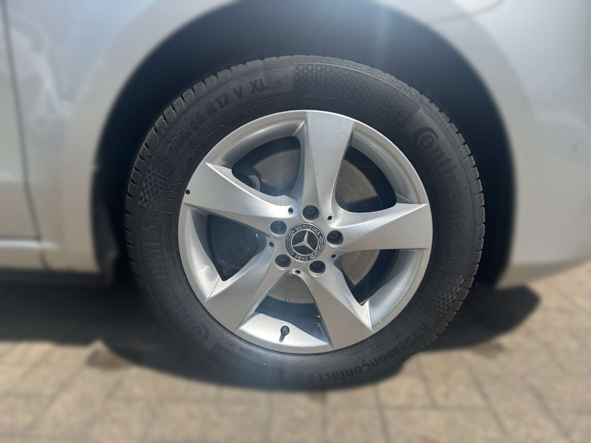 Mercedes-Benz V 250