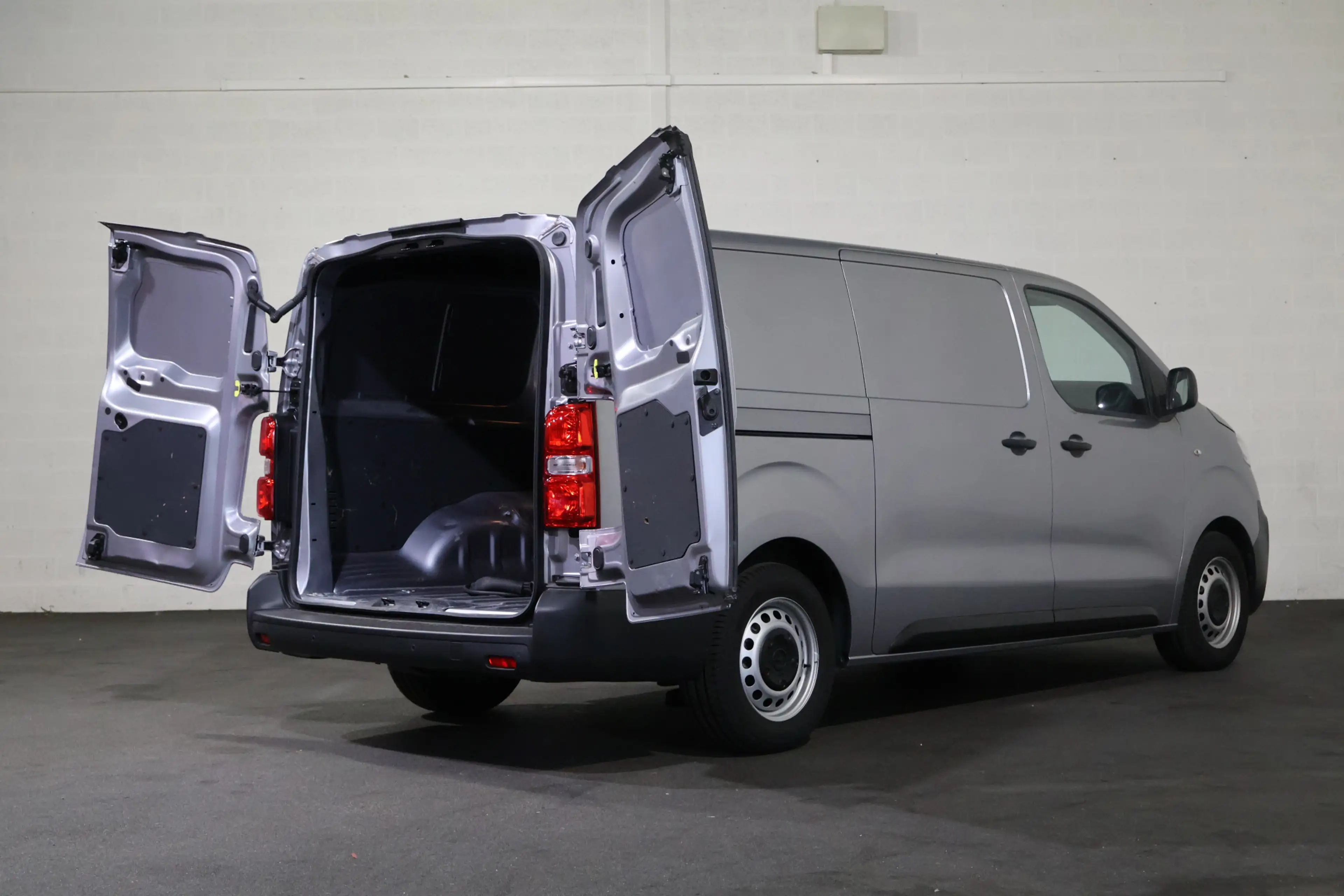 Opel Vivaro-e Electric L3 75 kWh Airco Navigatie (Wordt verwacht — photo 10