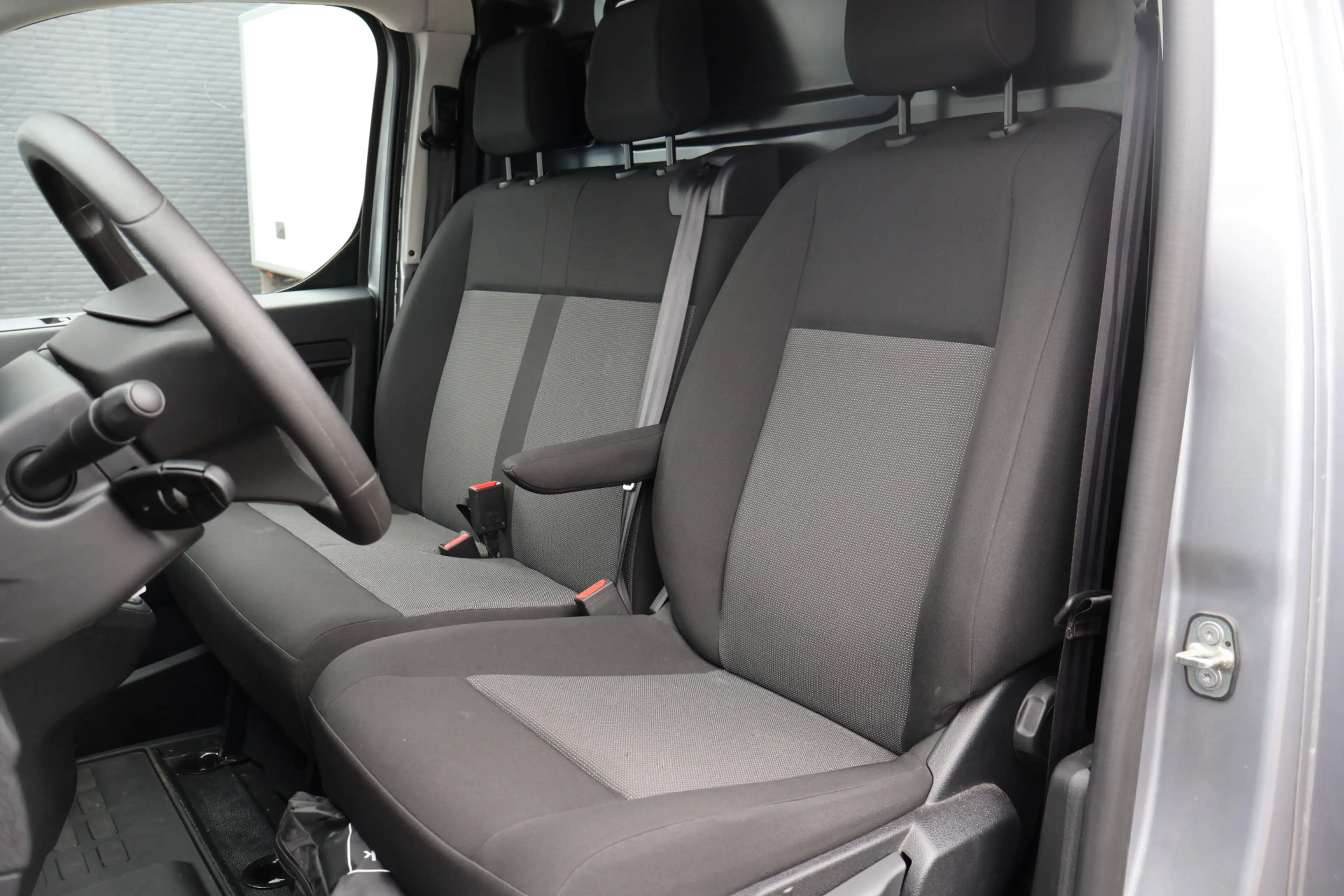Opel Vivaro-e Electric L3 75 kWh Airco Navigatie (Wordt verwacht — photo 33