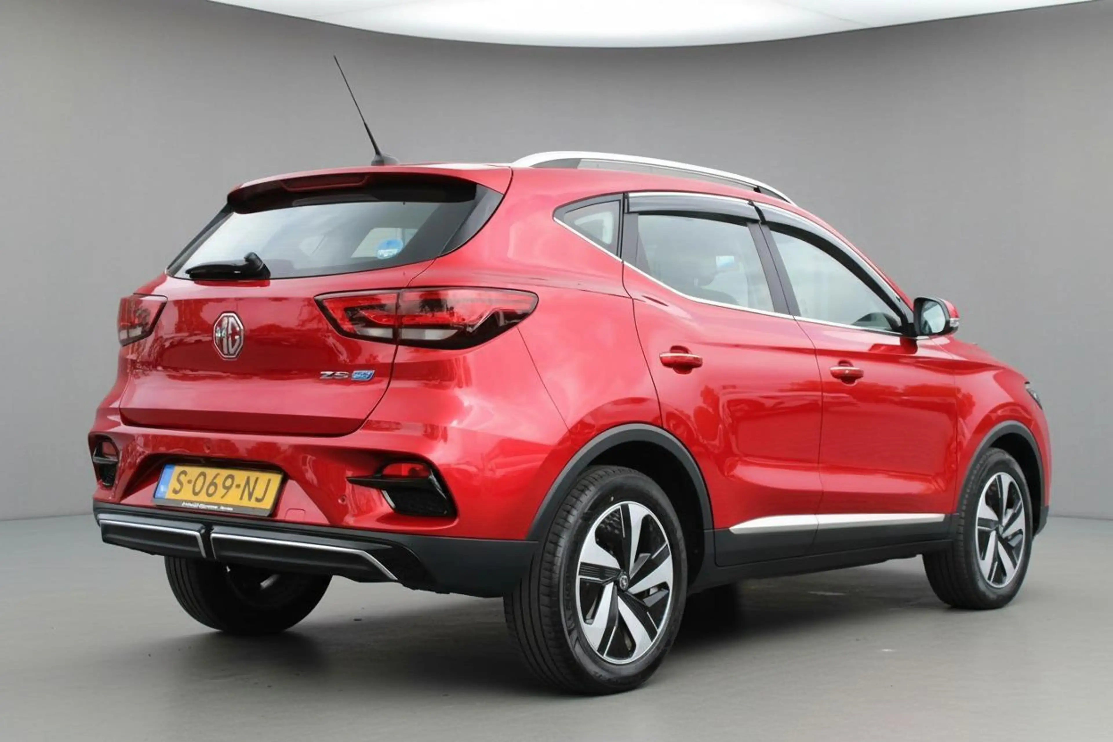 MG ZS MG EV EV Long Range Comfort 70kWh | Camera | Rijkl — photo 3