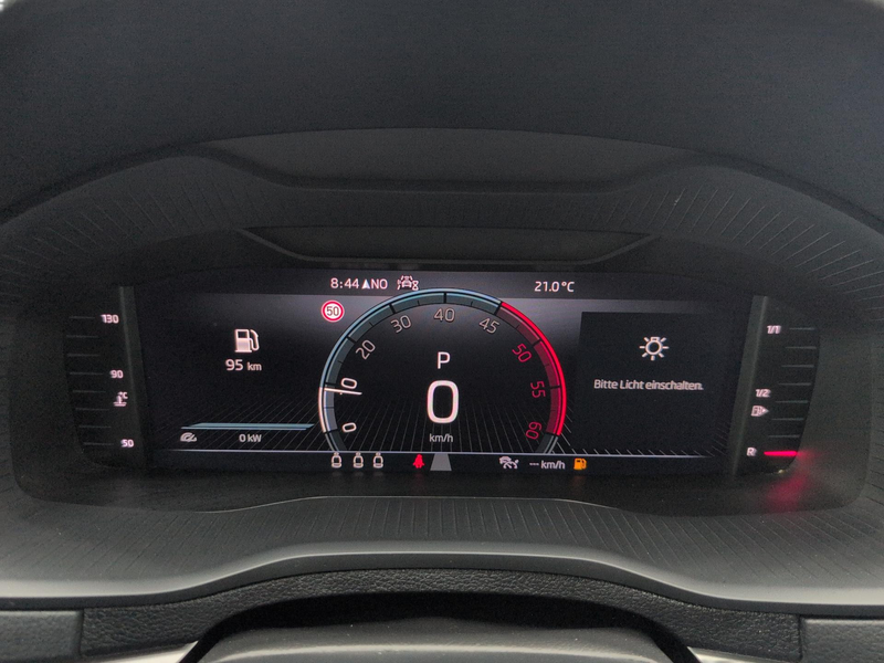 Skoda Karoq 2.0TDI DSG Ambition ACC+KAMERA+VIRTUAL+SHZ — photo 14