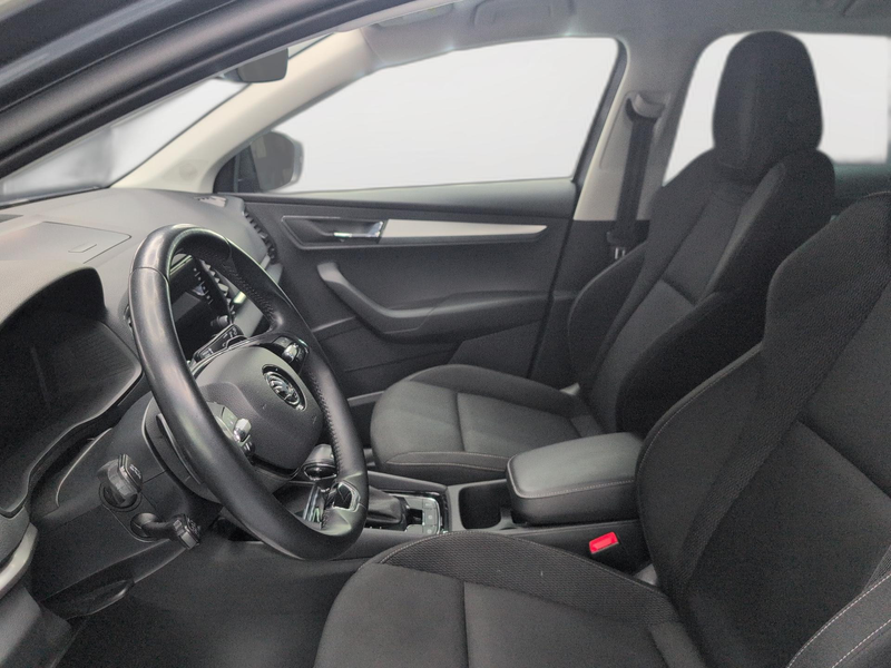 Skoda Karoq 2.0TDI DSG Ambition ACC+KAMERA+VIRTUAL+SHZ — photo 12