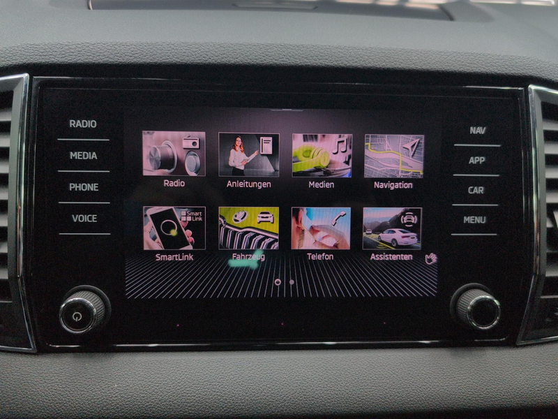 Skoda Karoq 2.0TDI DSG Ambition ACC+KAMERA+VIRTUAL+SHZ — photo 15