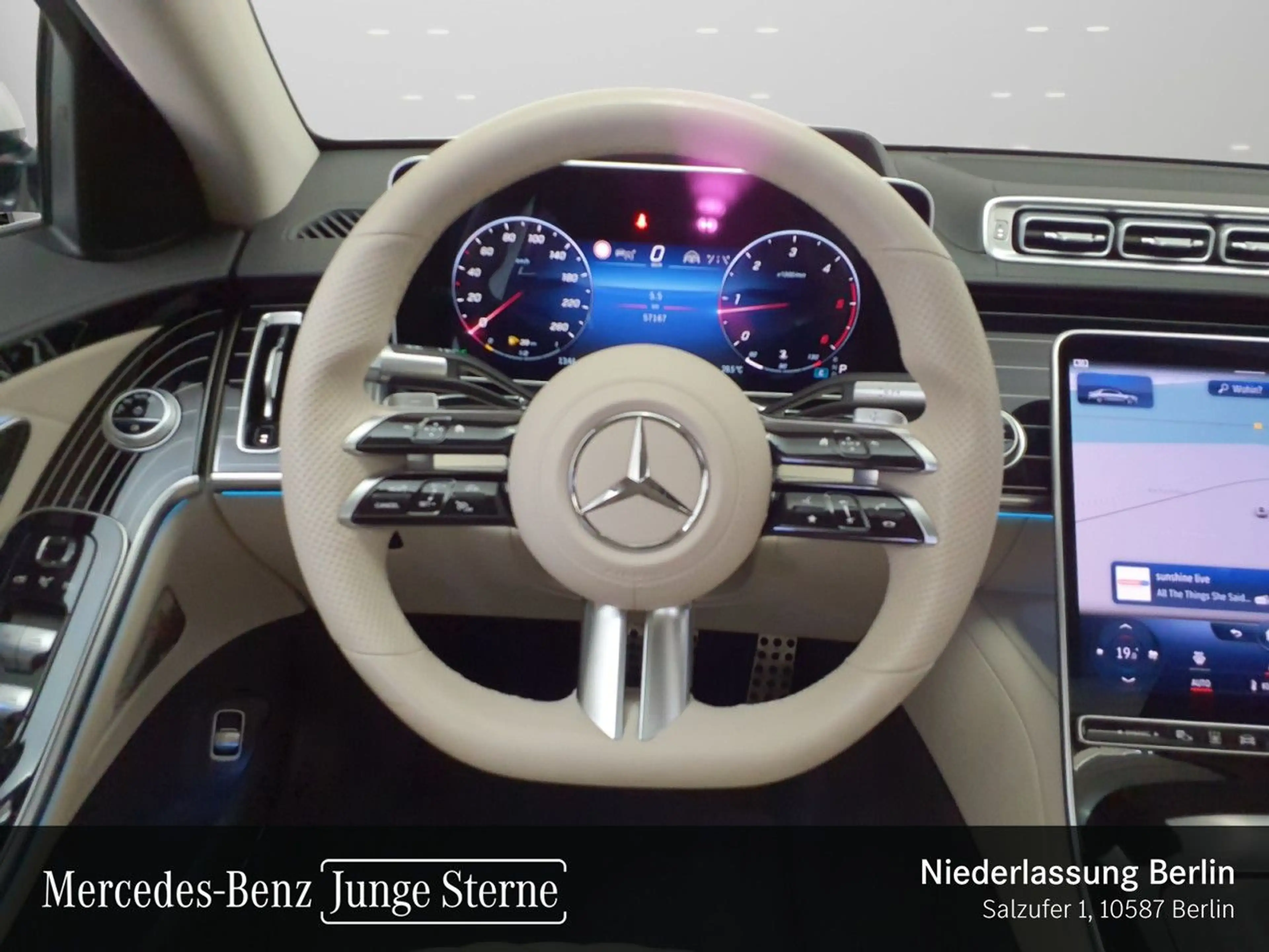 Mercedes-Benz S 400 d L 4M AMG+PANO+360+DIGITAL-L+BURMESTER3D+TV — photo 13