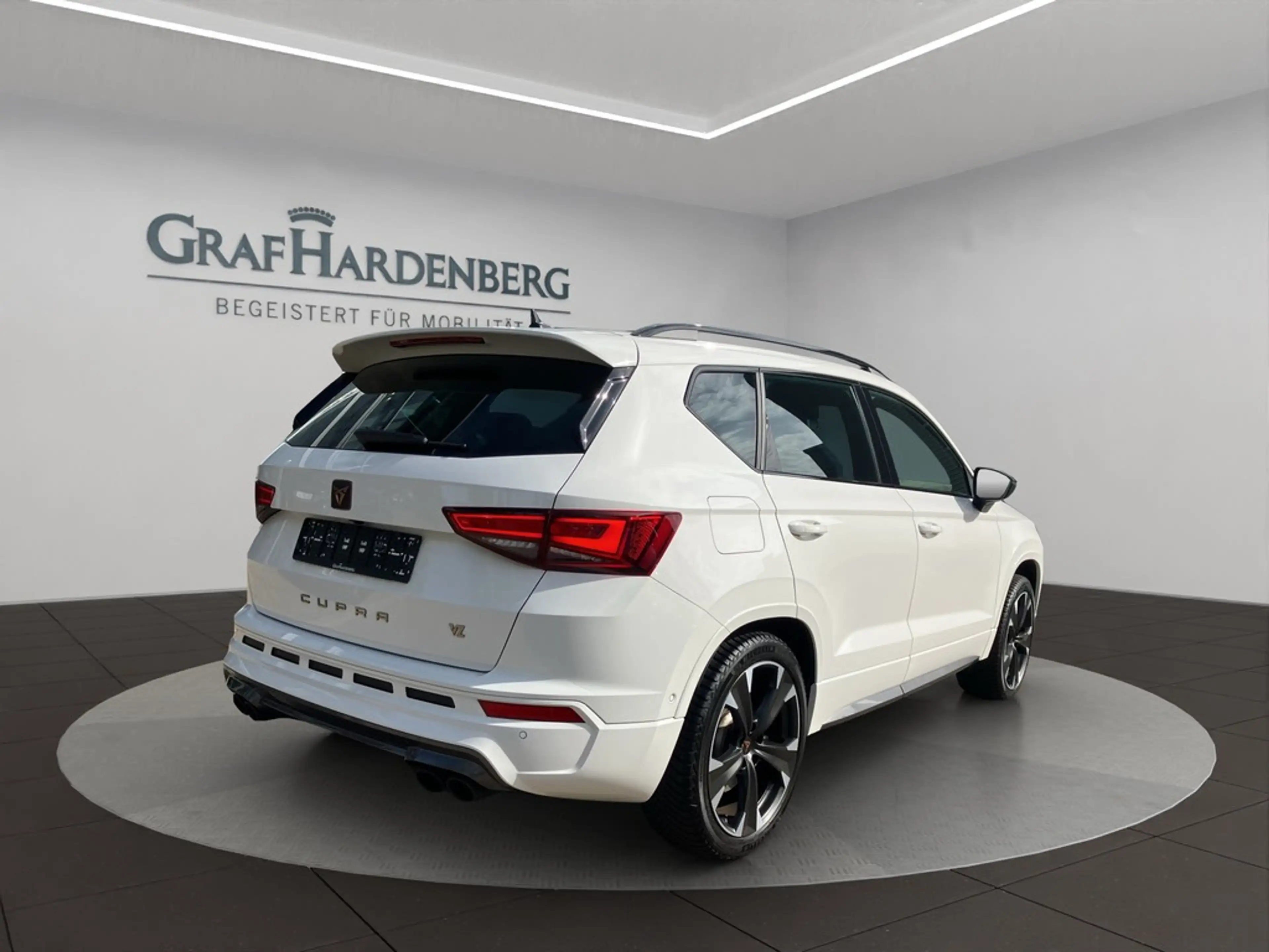 CUPRA Ateca 4x4 TSI DSG Navi AHK AreaView — photo 6