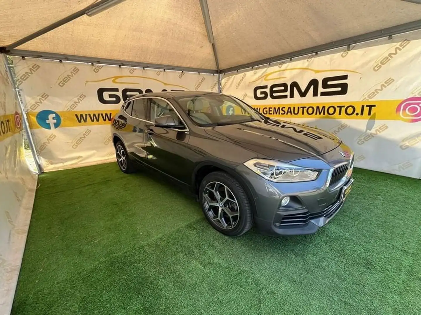 BMW X2 sDrive18d Advantage Grigio - 2