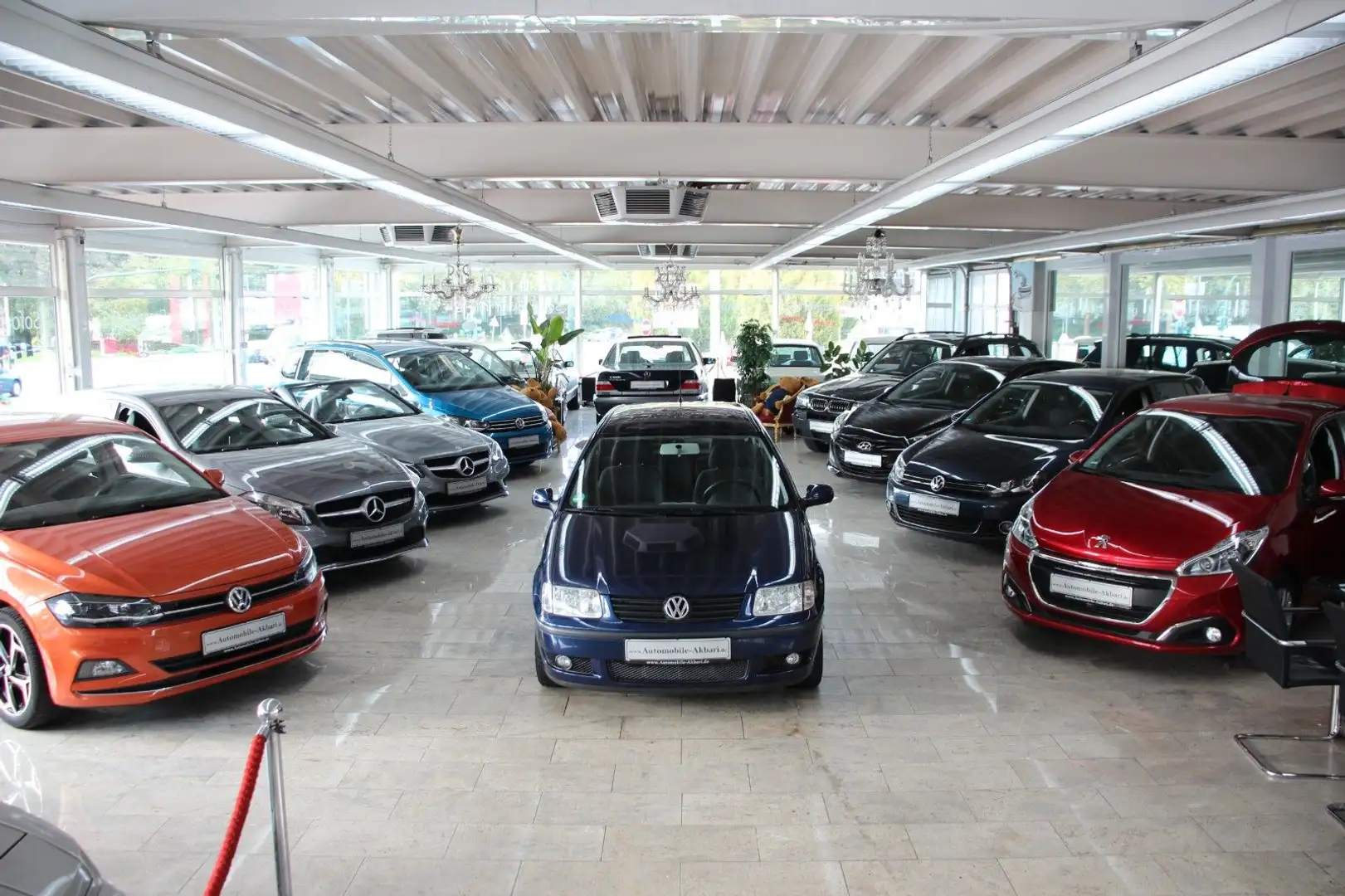 Volkswagen Polo 1.4 44kW Blau - 1