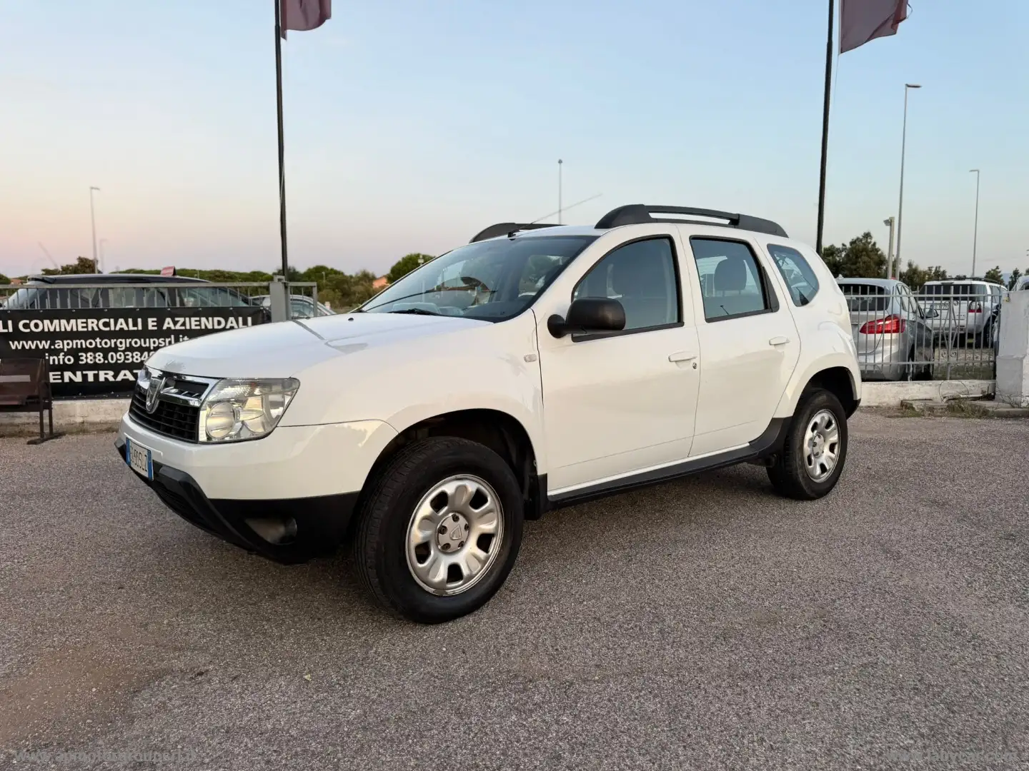 Dacia Duster 1.6 110 CV 4x2 Lauréate - 2