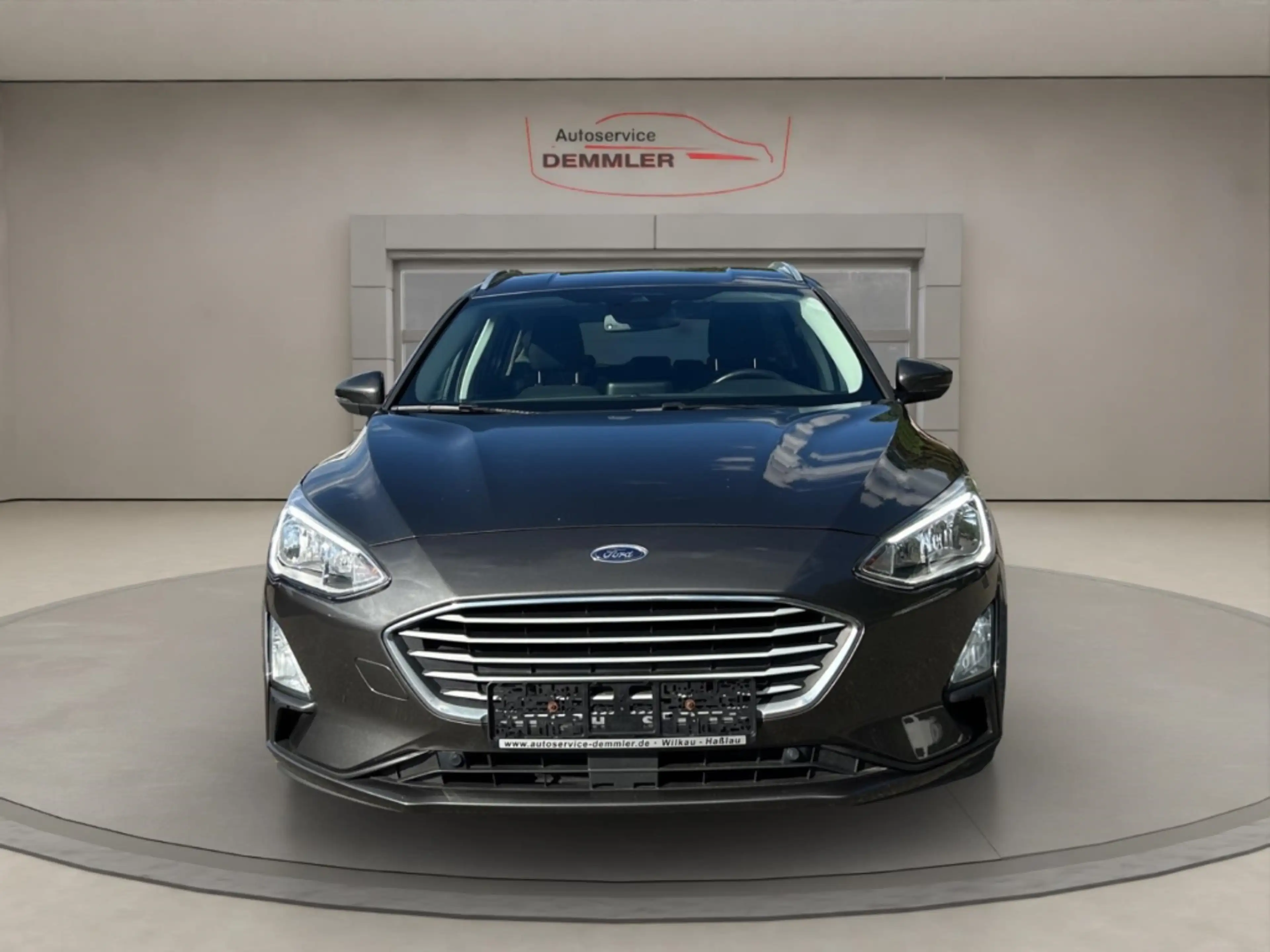 Ford Focus Klima ,AHK ,Winterpaket ,Navi, R.-Kamera — photo 2