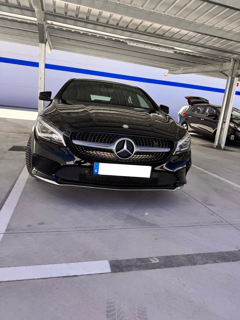 Mercedes-Benz CLA 180 Shooting Brake 7G-DCT - 2