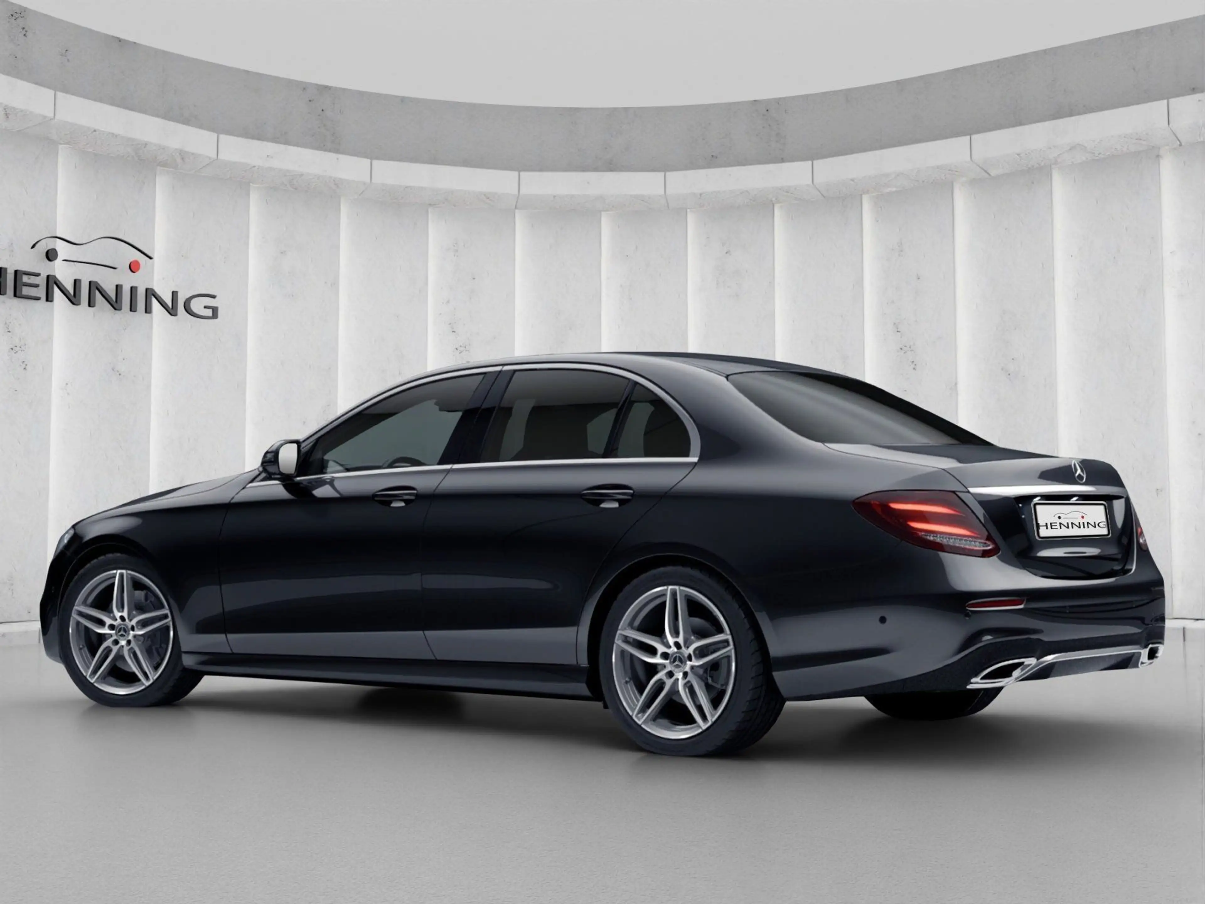 Mercedes-Benz E 220 d AMG Panorama WIDE HUD Ambiente Totw. 19" — photo 2