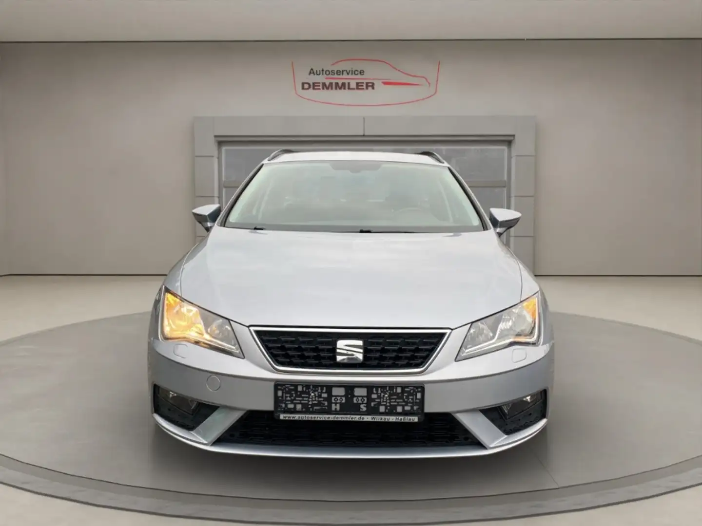 SEAT Leon ST, Klimaautomatik, Tempomat, Sitzheizung, PDC Silber - 2