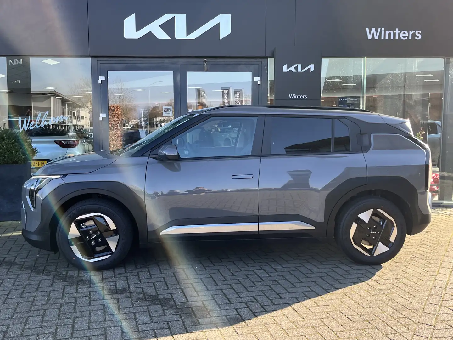 Kia EV3 Plus 81.4 kWh 204pk Geheel rijklaar! Tot 10Jr. Kia Grigio - 2