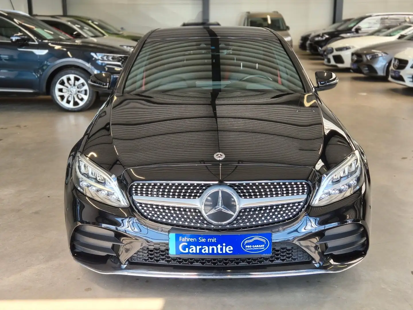 Mercedes-Benz C 300 LIMOUSINE AMG LINE LEDER BURMESTER DISTRO Černá - 2