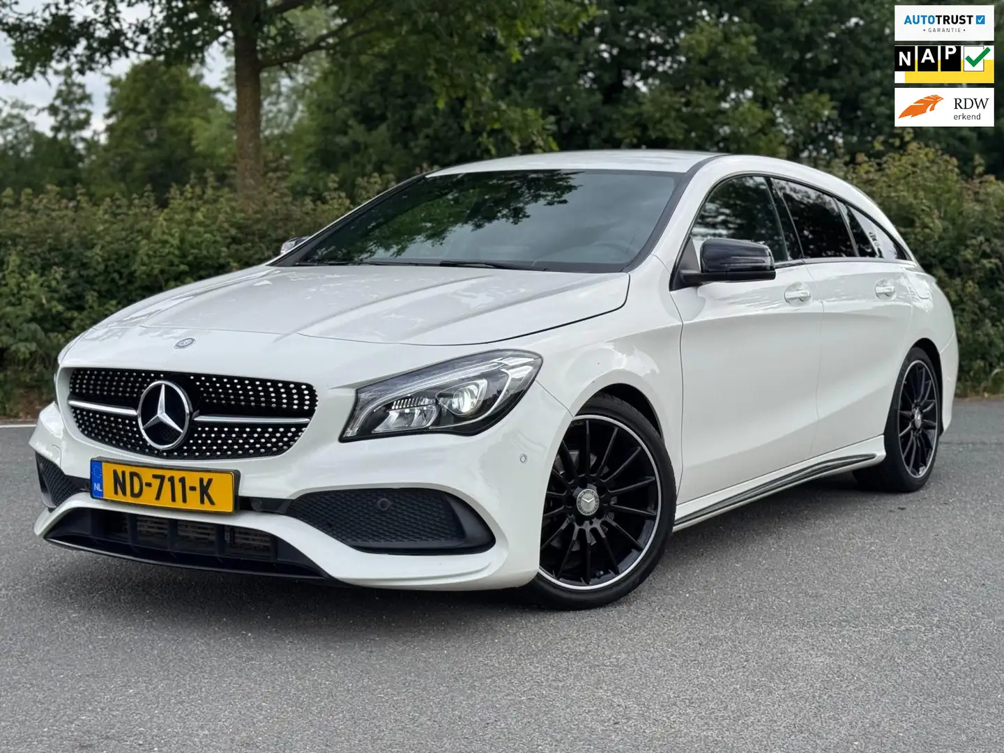 Mercedes-Benz CLA 180 Shooting Brake AMG|NAP| Wit - 1