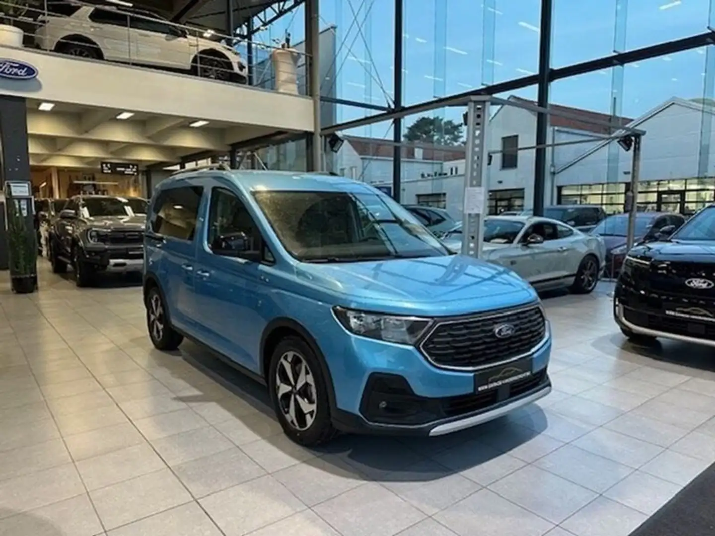 Ford Tourneo Connect ACTIVE BENZINE AUTOMAAT 7 ZIT NIEUW OKM Bleu - 1