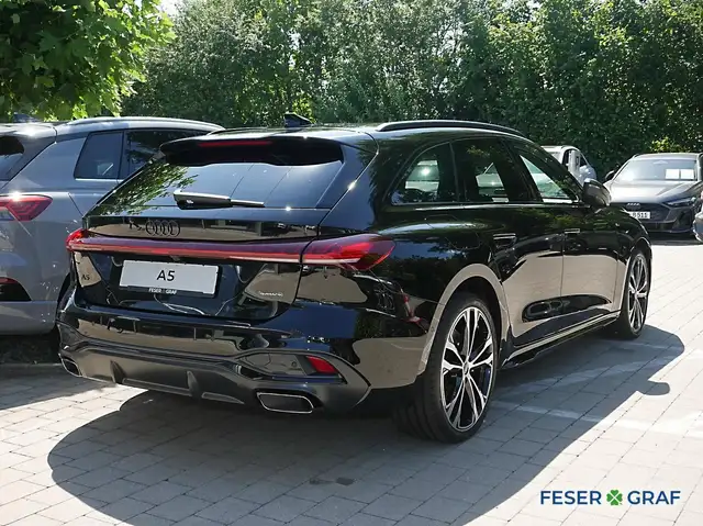 Audi A5 view 3