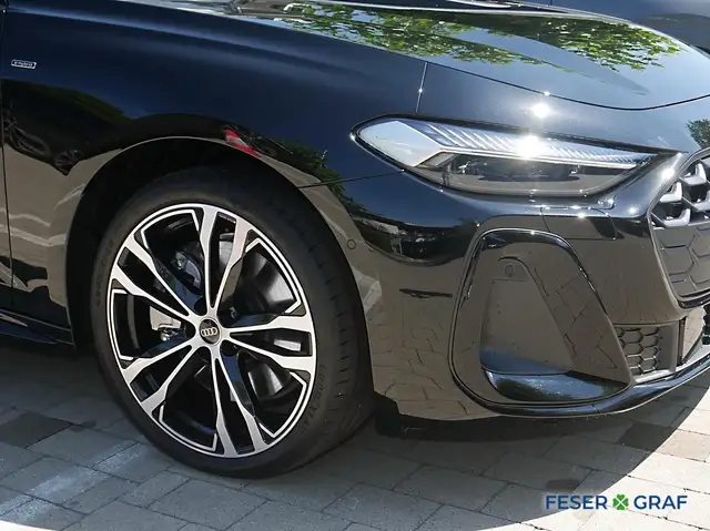 Audi A5 view 11