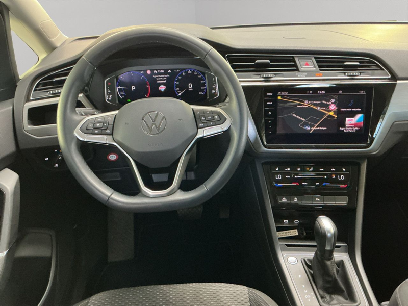 Volkswagen Touran 2.0 TDI DSG Comfortline, IQ.DRIVE, RFK Navi — photo 15