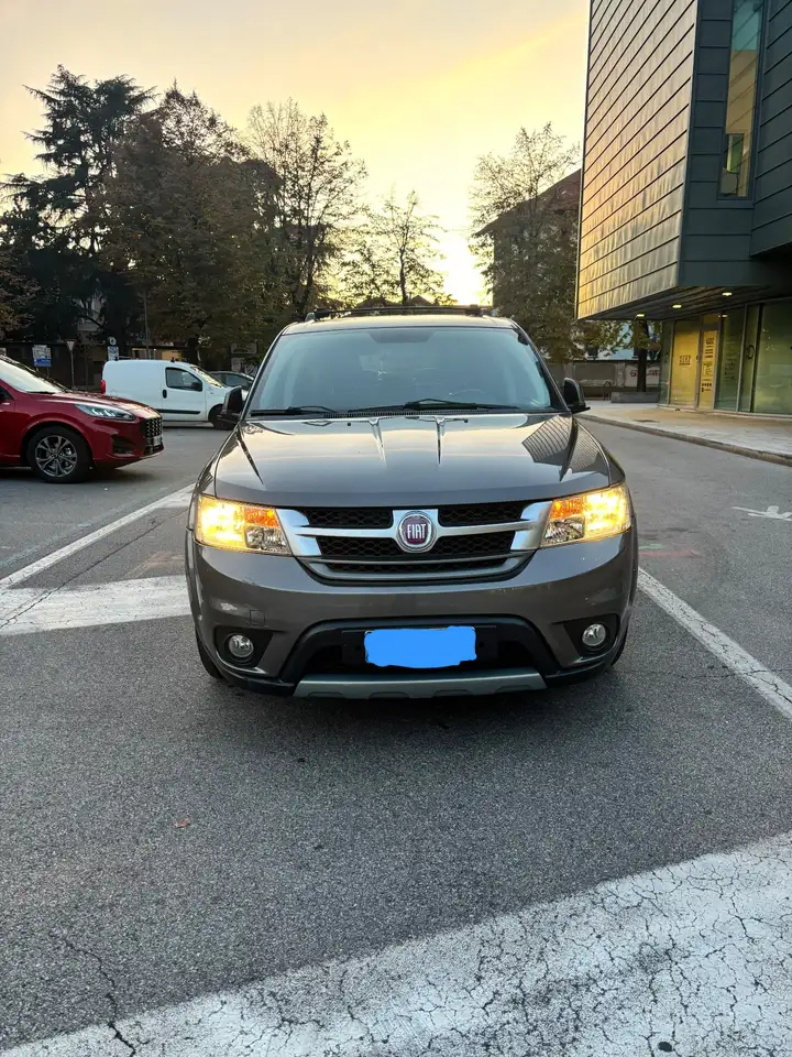 Fiat Freemont 2.0 mjt 16v Urban 140cv — photo 1 of 15