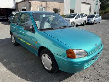 1.3i 16v XS