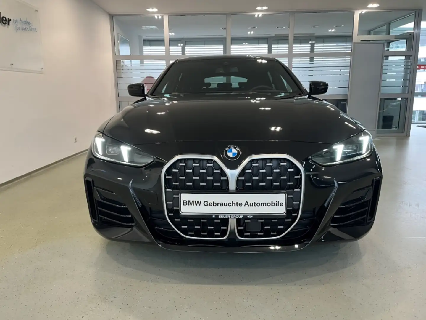 BMW 430 Gran Coupe i xDrive M-Sport Sommer18'' AHK Glasdac Schwarz - 2