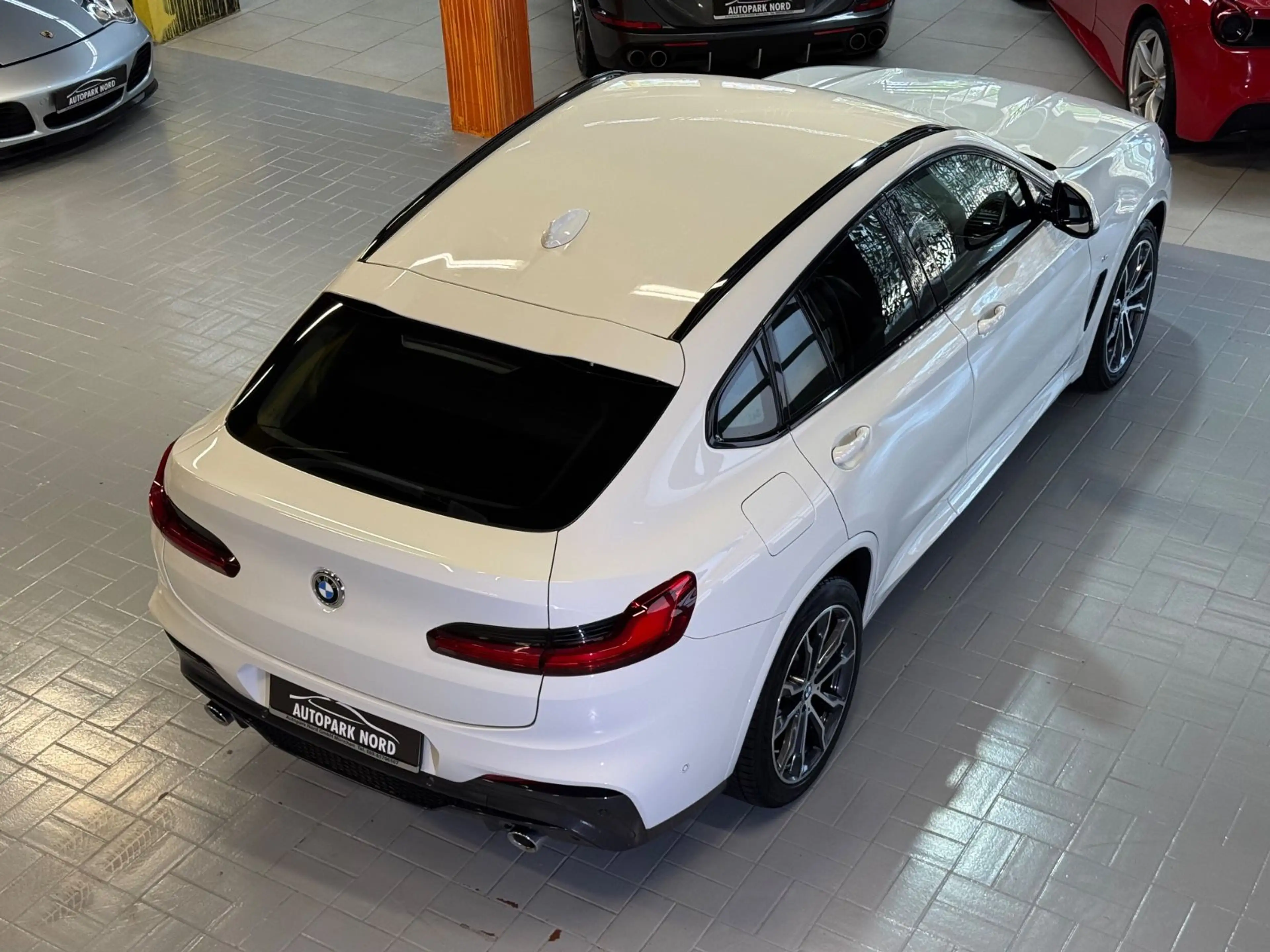 BMW X4 xDrive 20i M Sport Aut. LED~HEADUP~KAMERA~ — photo 9