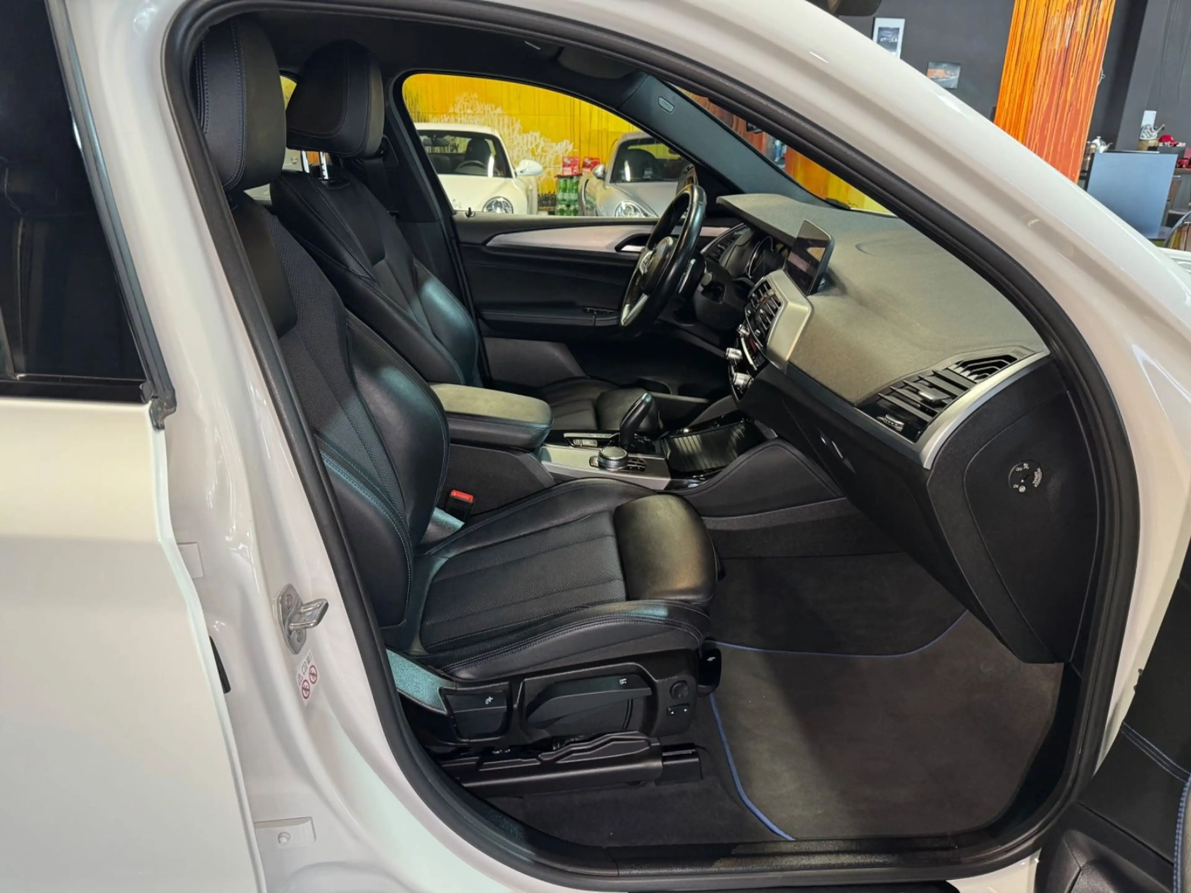 BMW X4 xDrive 20i M Sport Aut. LED~HEADUP~KAMERA~ — photo 10
