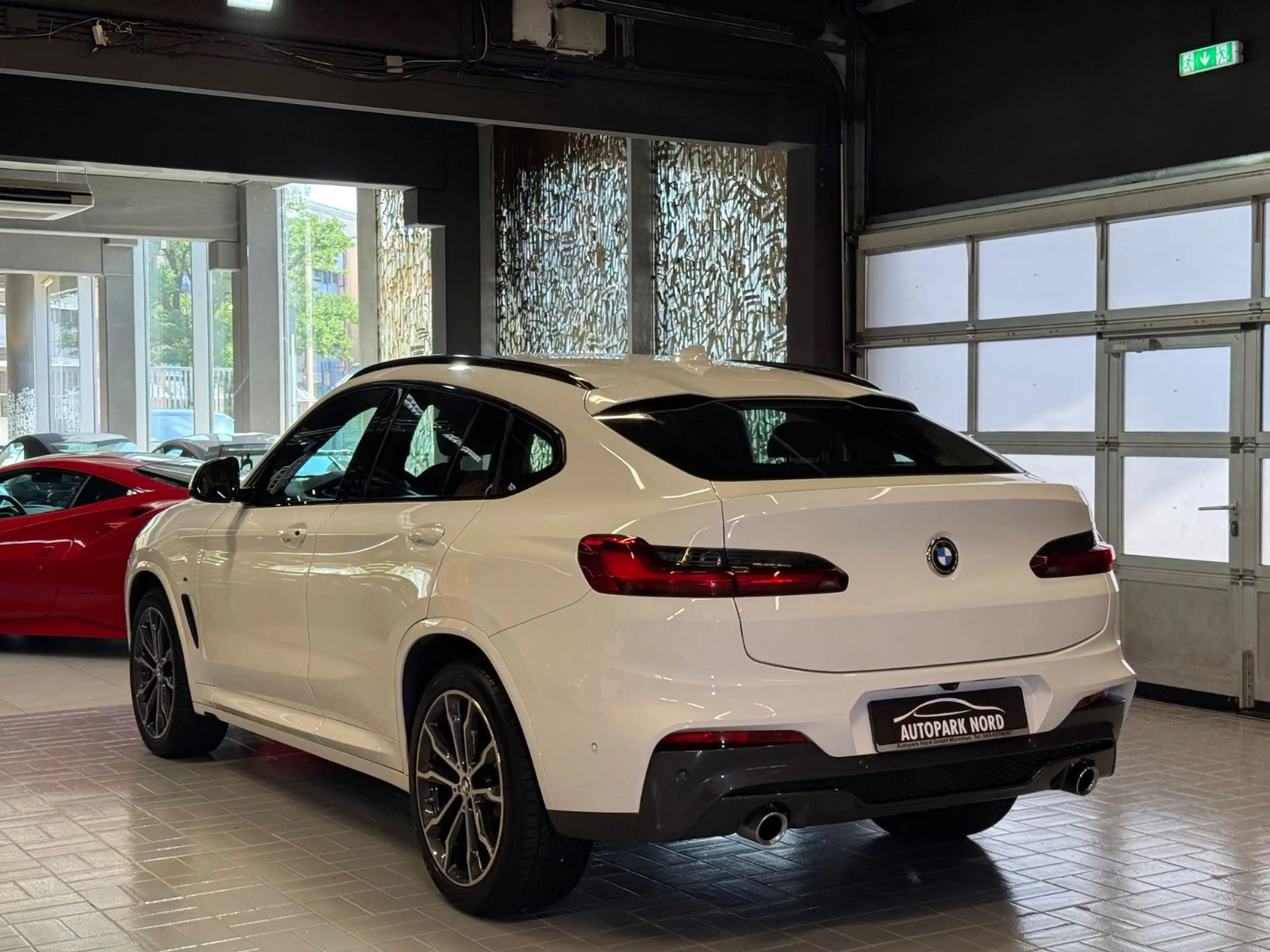BMW X4 xDrive 20i M Sport Aut. LED~HEADUP~KAMERA~ — photo 5