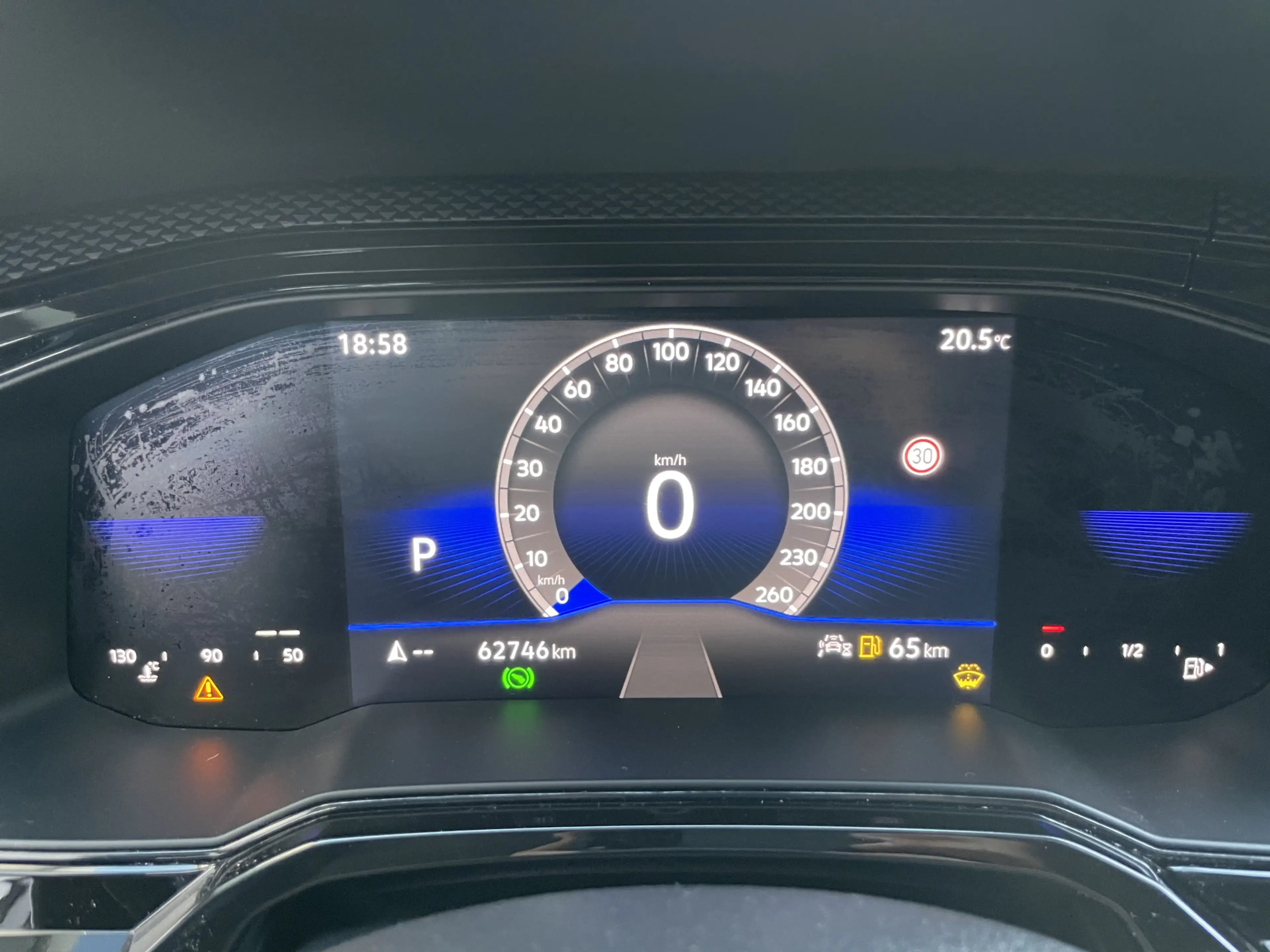 Volkswagen Polo Life LED ACC Virtual-Cockpit Rü-Kamera — photo 14