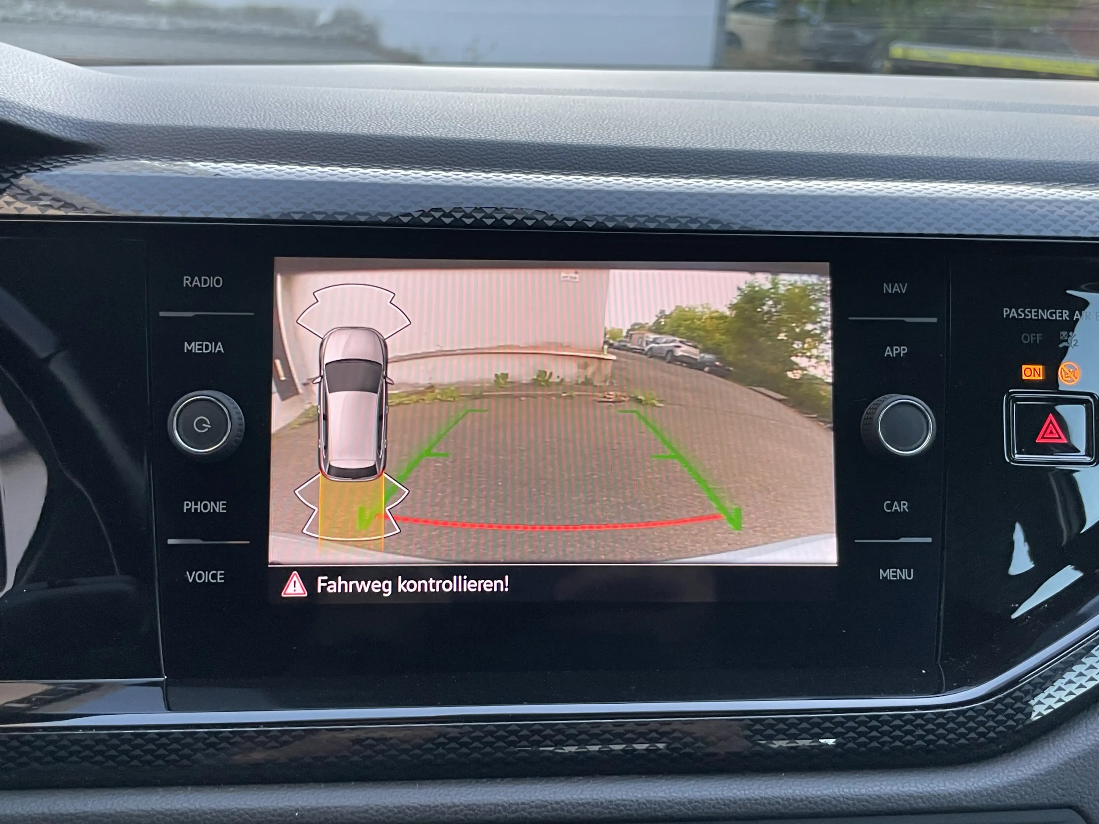 Volkswagen Polo Life LED ACC Virtual-Cockpit Rü-Kamera — photo 15