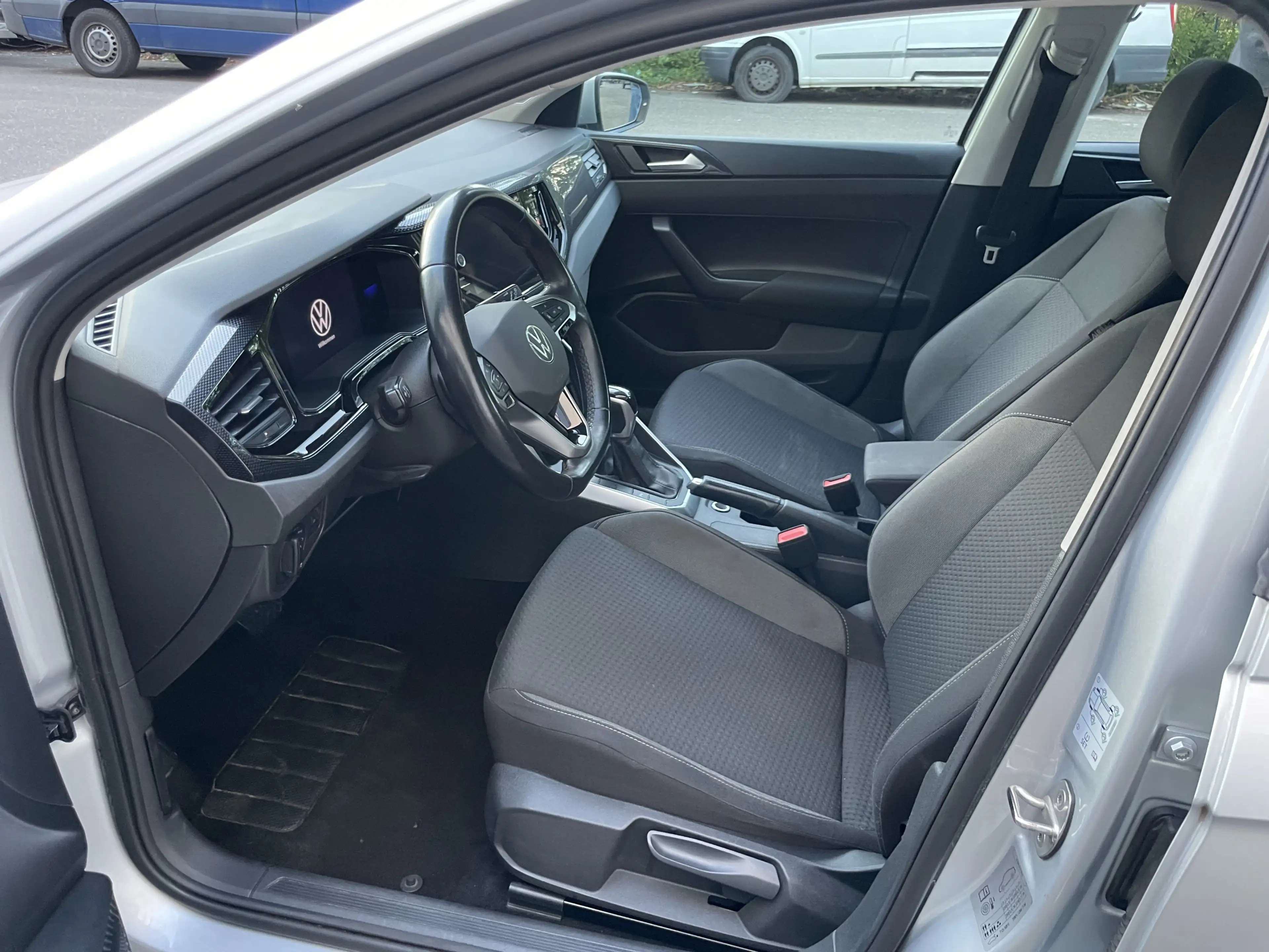 Volkswagen Polo Life LED ACC Virtual-Cockpit Rü-Kamera — photo 12