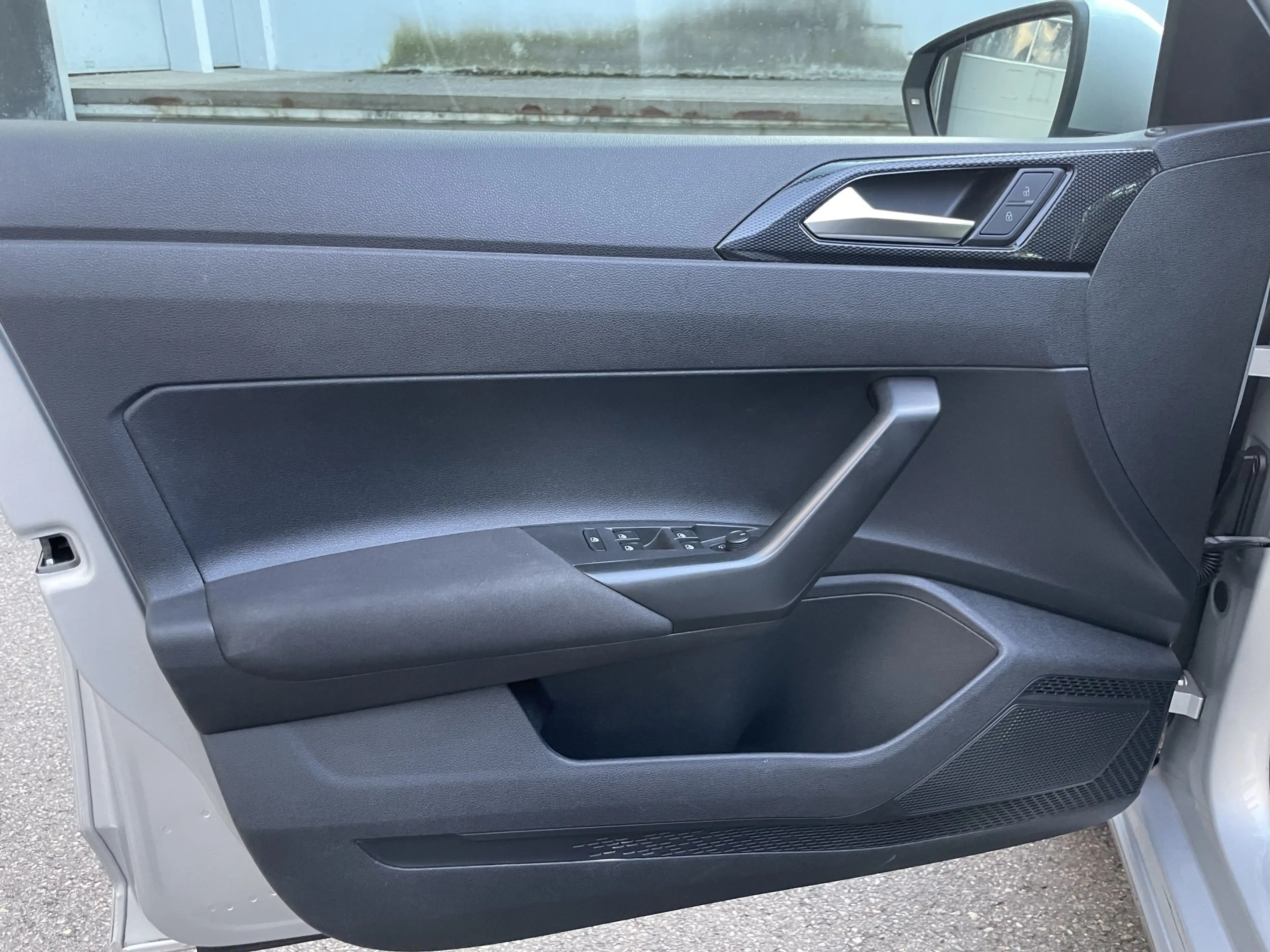 Volkswagen Polo Life LED ACC Virtual-Cockpit Rü-Kamera — photo 11