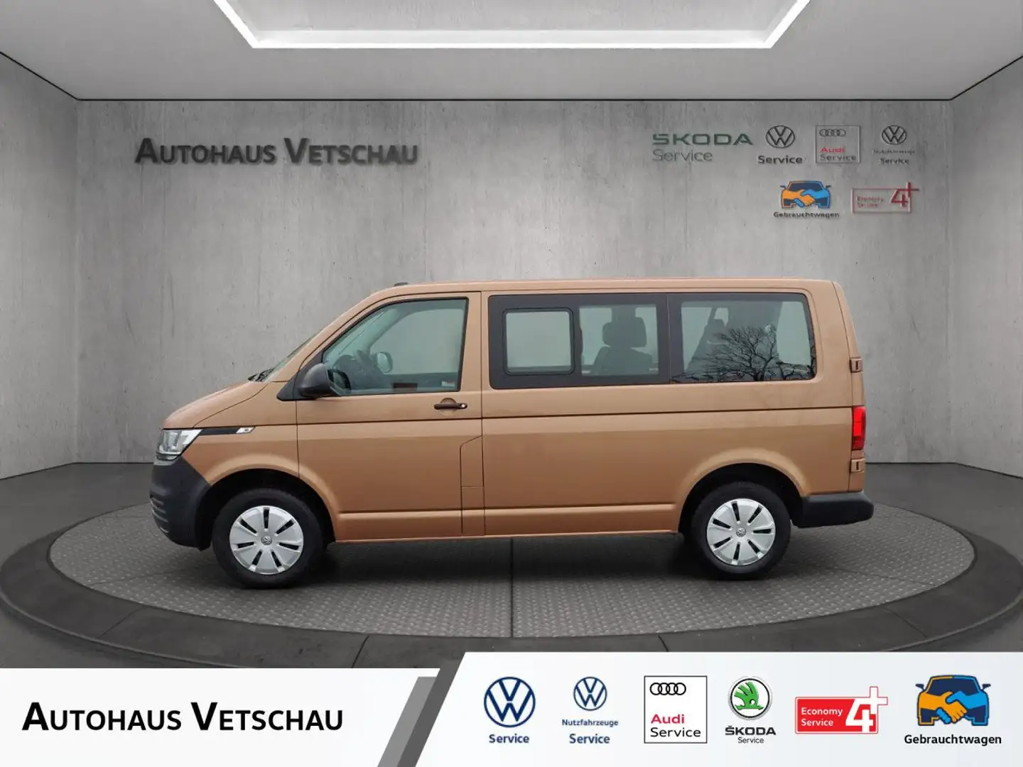 Volkswagen T6.1 Kombi T6.1 Transporter Kombi 2.0 TDI KR Bluetooth Klima Zlatá - 1