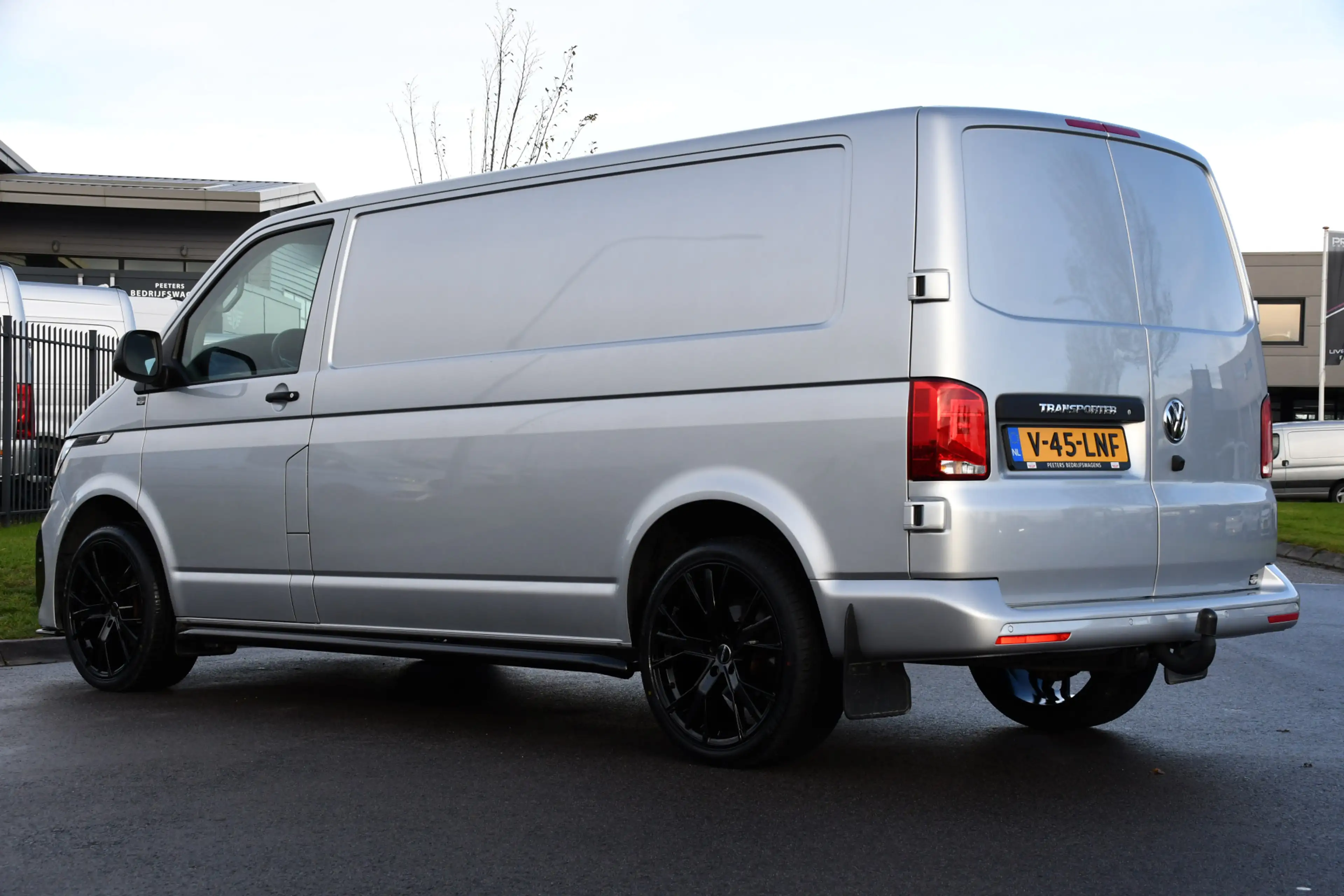 Volkswagen T6.1 Transporter 2.0 TDI L2H1 ABT Edition Carplay, Stoelverwarming, — photo 3