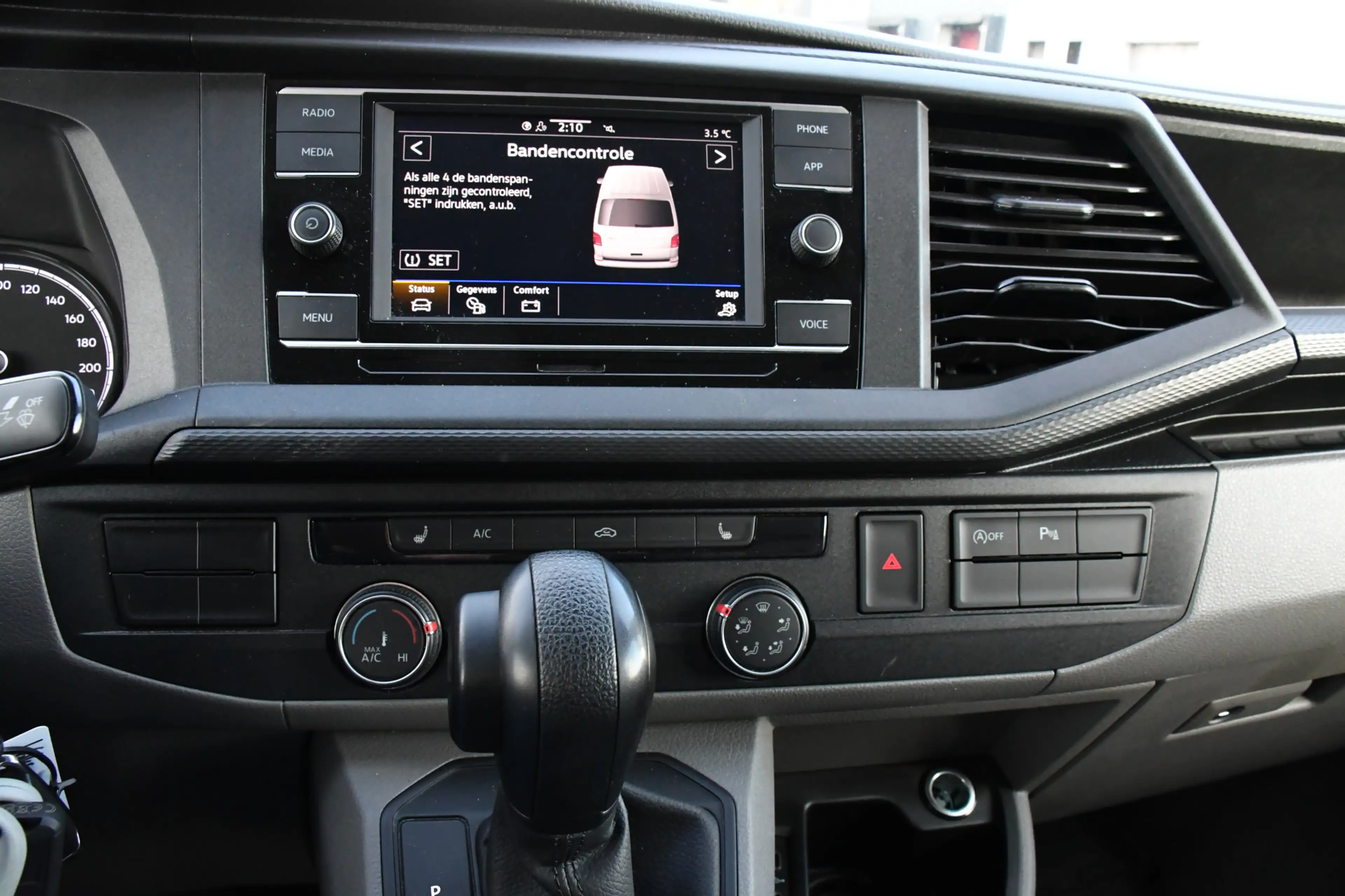 Volkswagen T6.1 Transporter 2.0 TDI L2H1 ABT Edition Carplay, Stoelverwarming, — photo 17