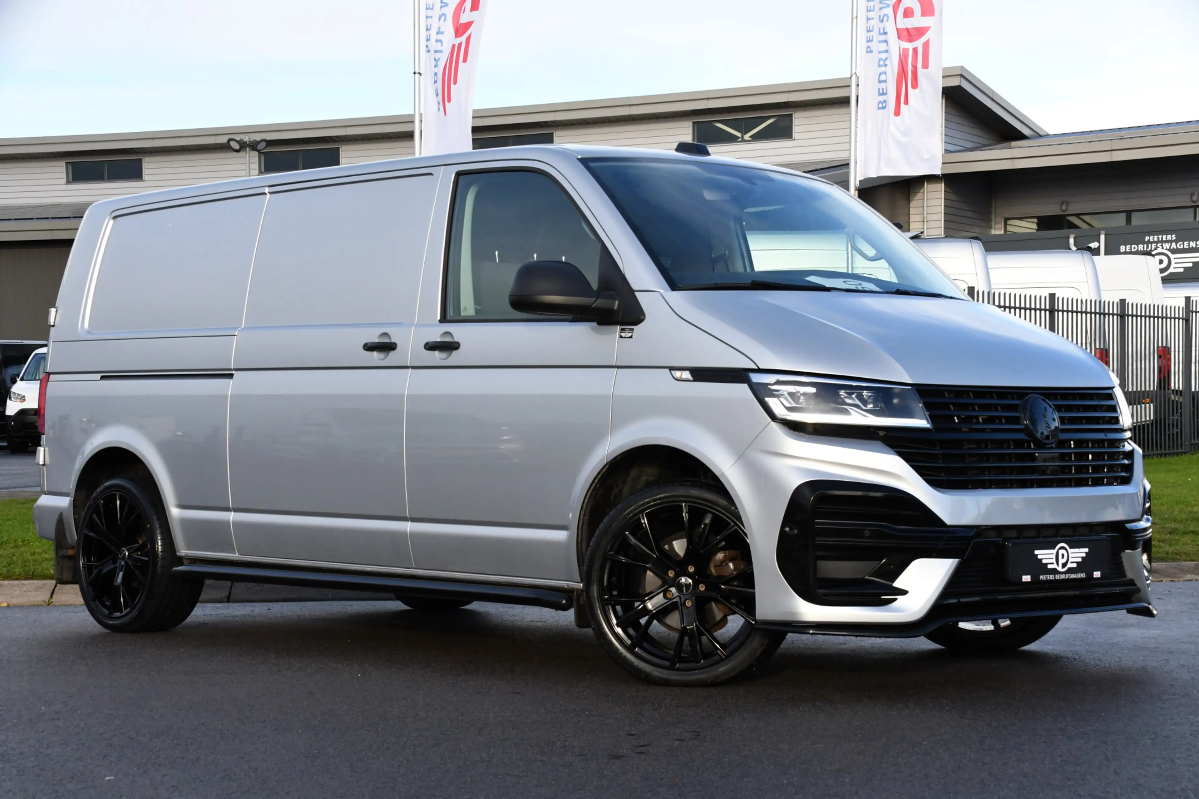 Volkswagen T6.1 Transporter 2.0 TDI L2H1 ABT Edition Carplay, Stoelverwarming, — photo 5