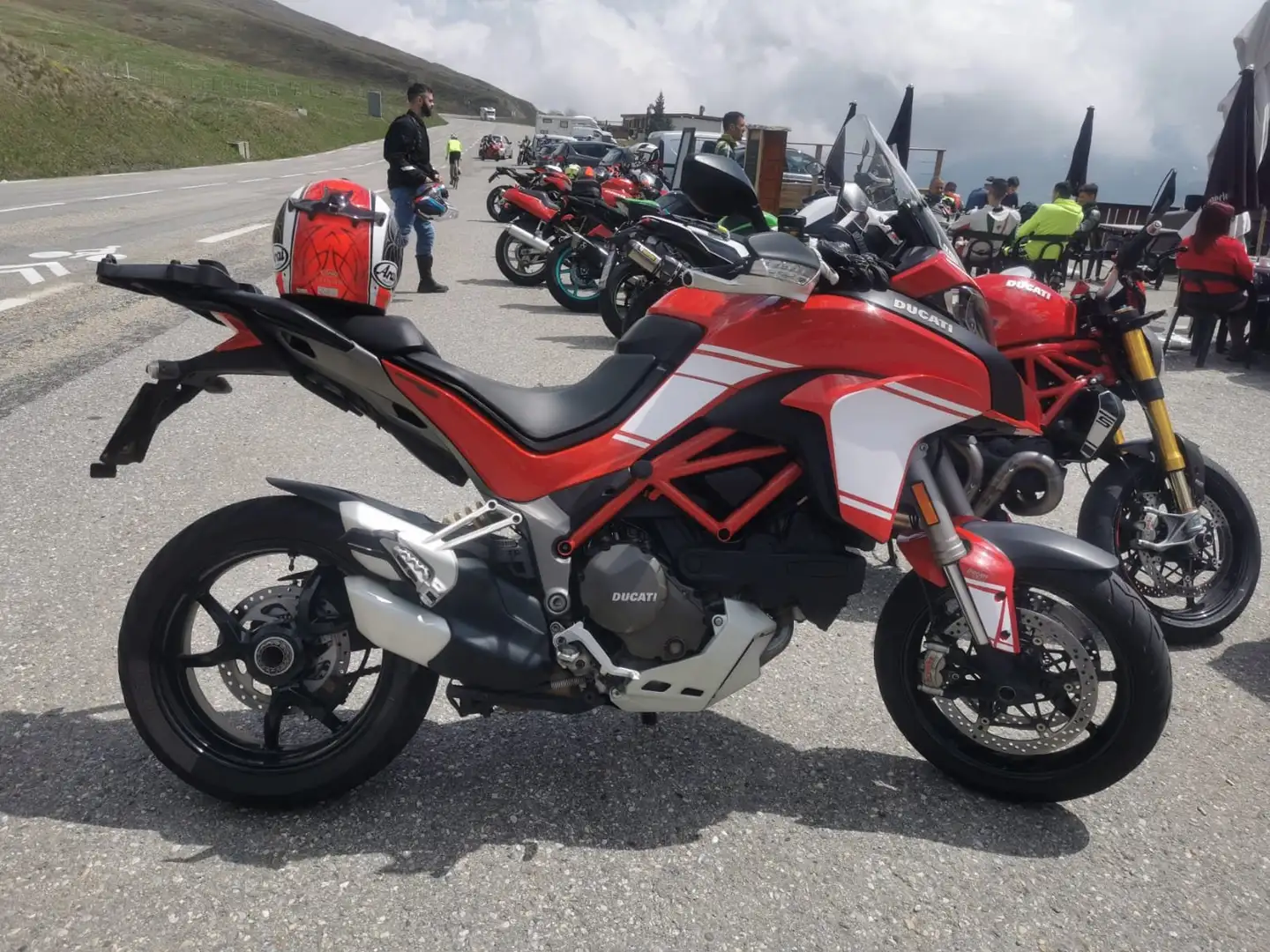 Ducati Multistrada 1200 1200 s dvtv Roşu - 1