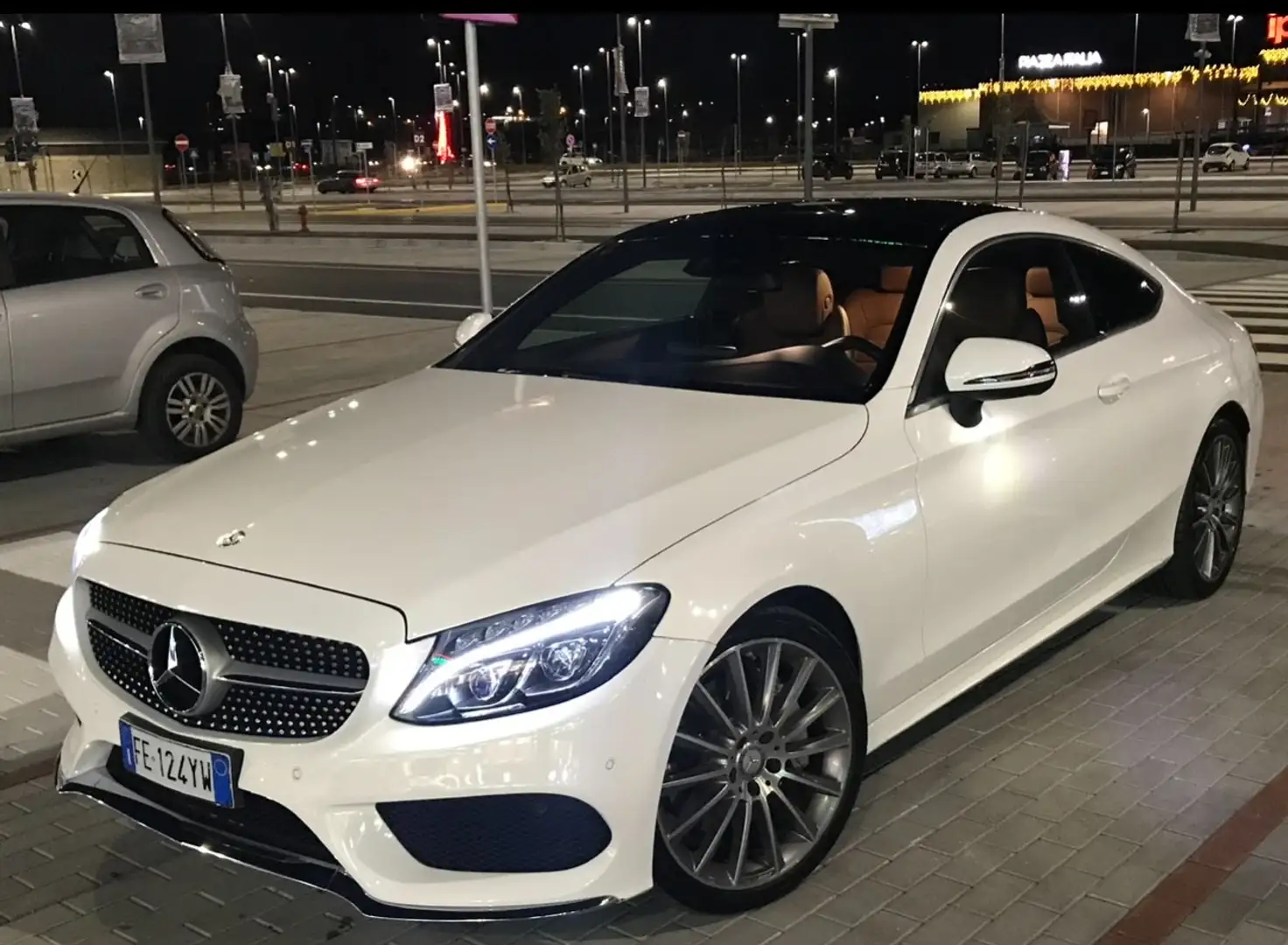 Mercedes-Benz C 250 Coupe Premium Plus auto - 2