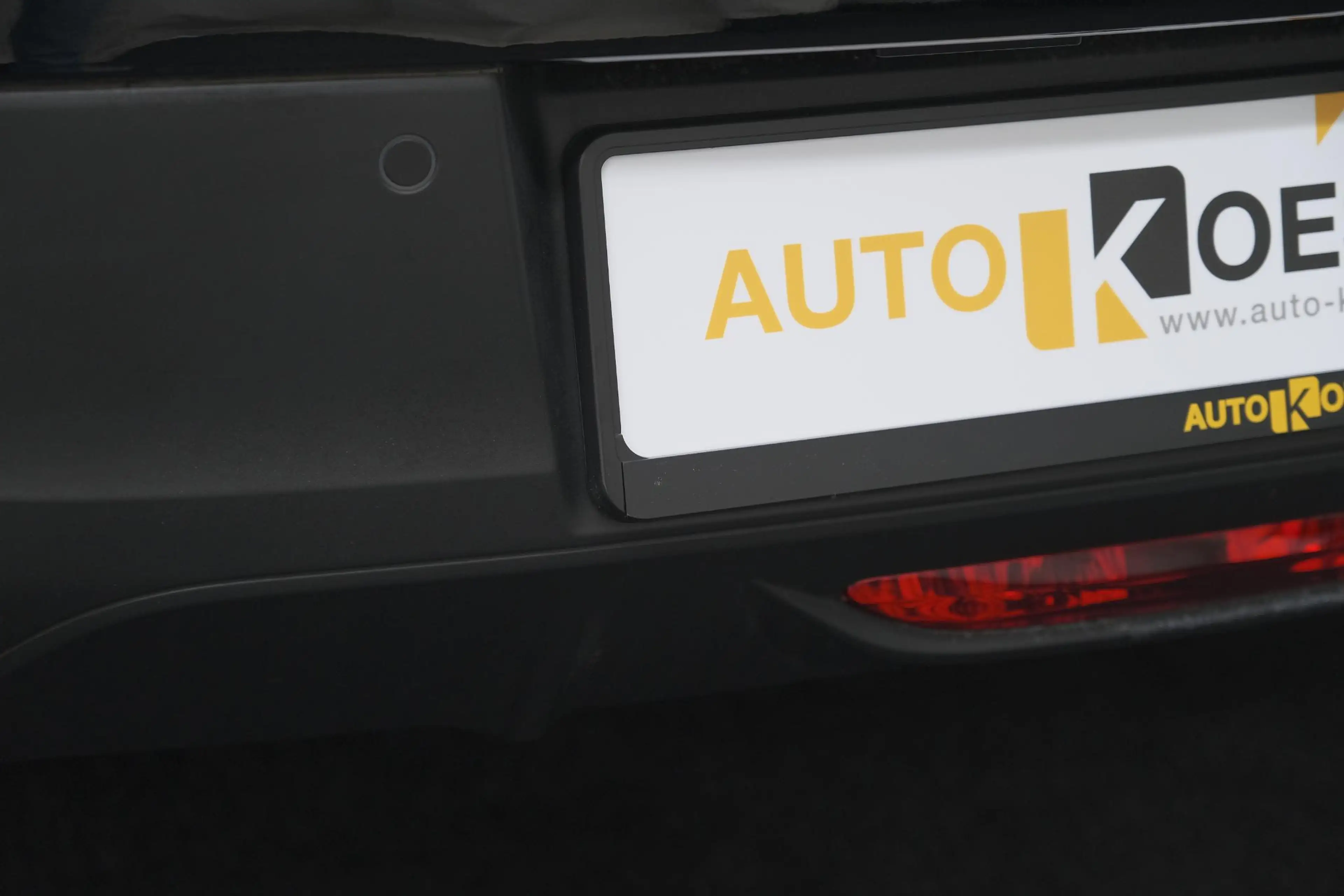 Peugeot 208 1.2 Hybrid 110 e-DCS6 Business | Direct Leverbaar — photo 6
