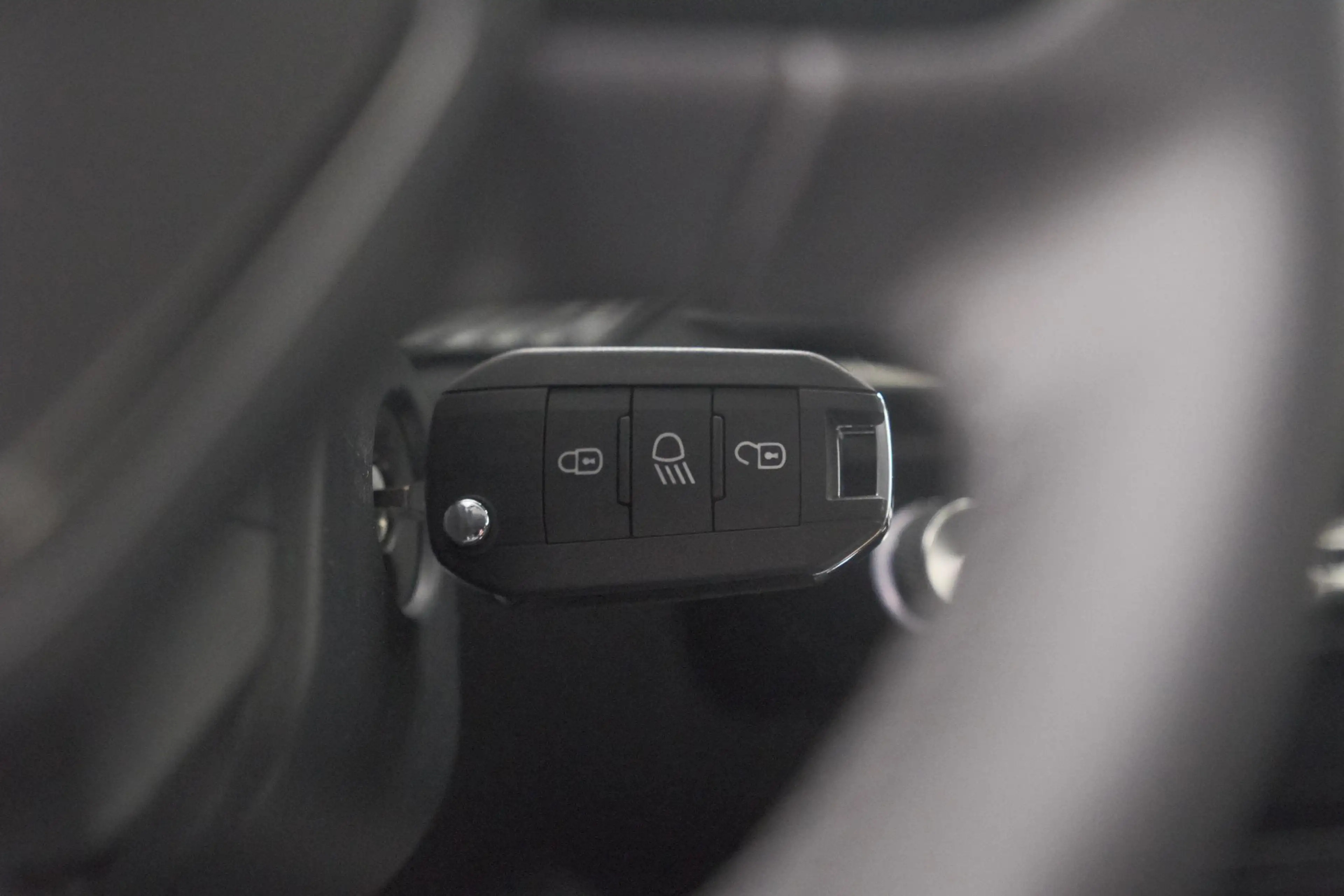 Peugeot 208 1.2 Hybrid 110 e-DCS6 Business | Direct Leverbaar — photo 15