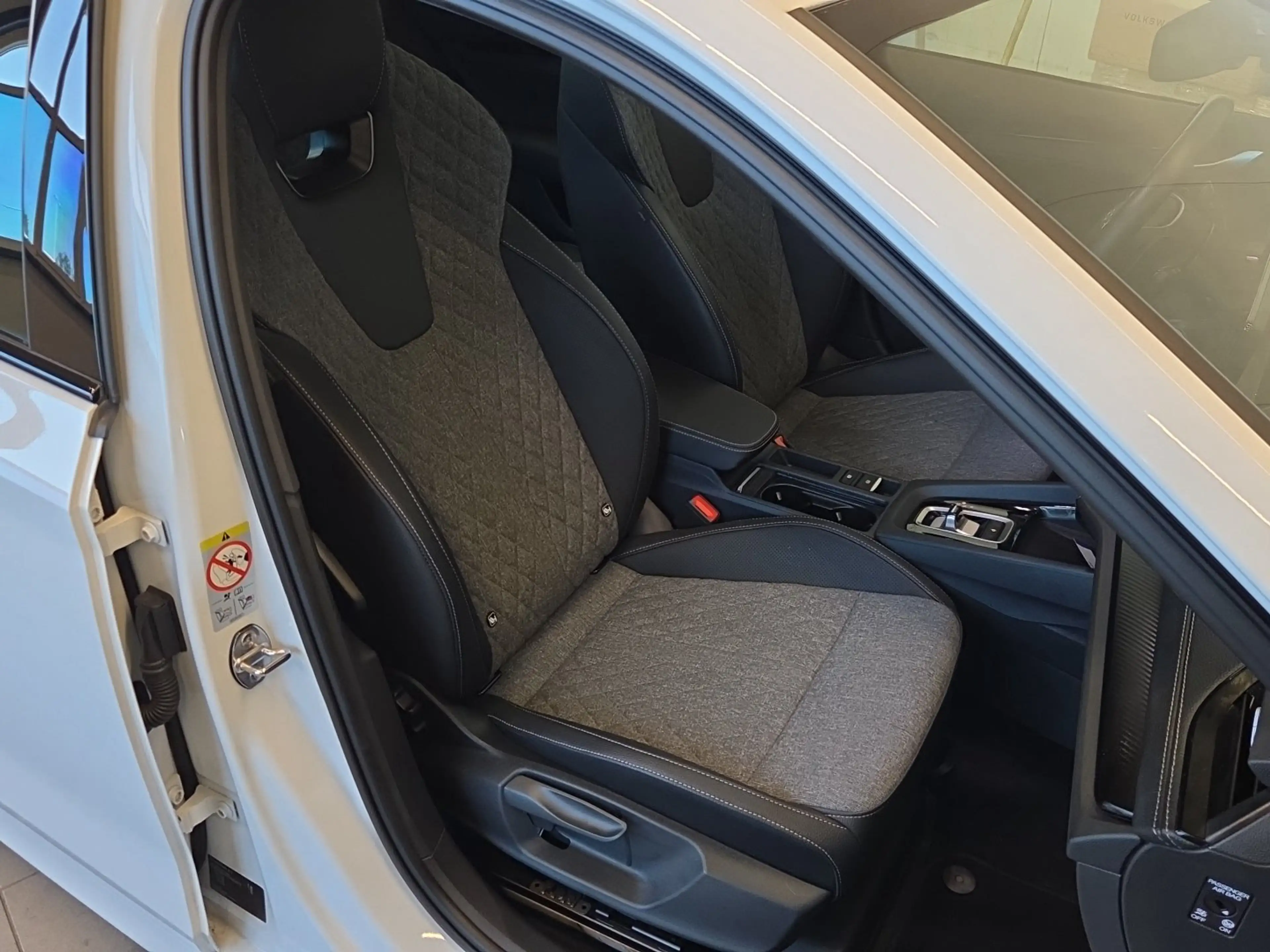 Skoda Octavia Sportline TSI mHEV DSG — photo 13