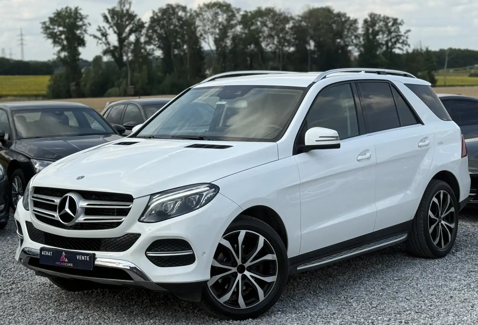 Mercedes-Benz GLE 250 d 4-Matic - Car play - Cruise control - Cuir Bianco - 1