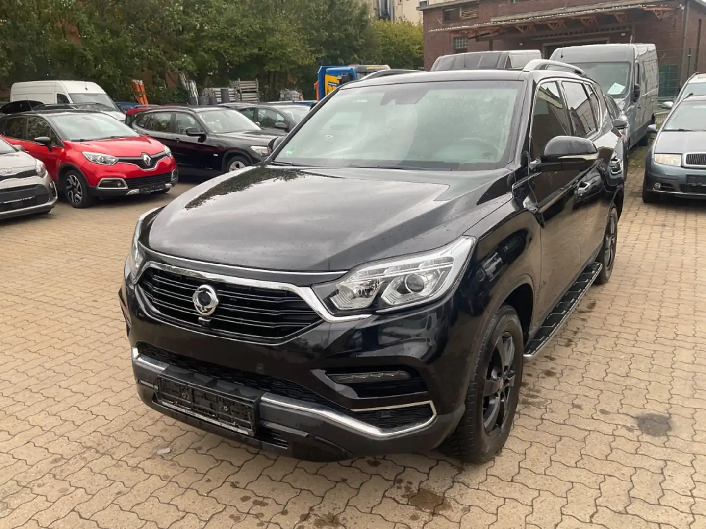 SsangYong Rexton 220 Sapphire+ TÜV 11.2026 Schwarz - 2