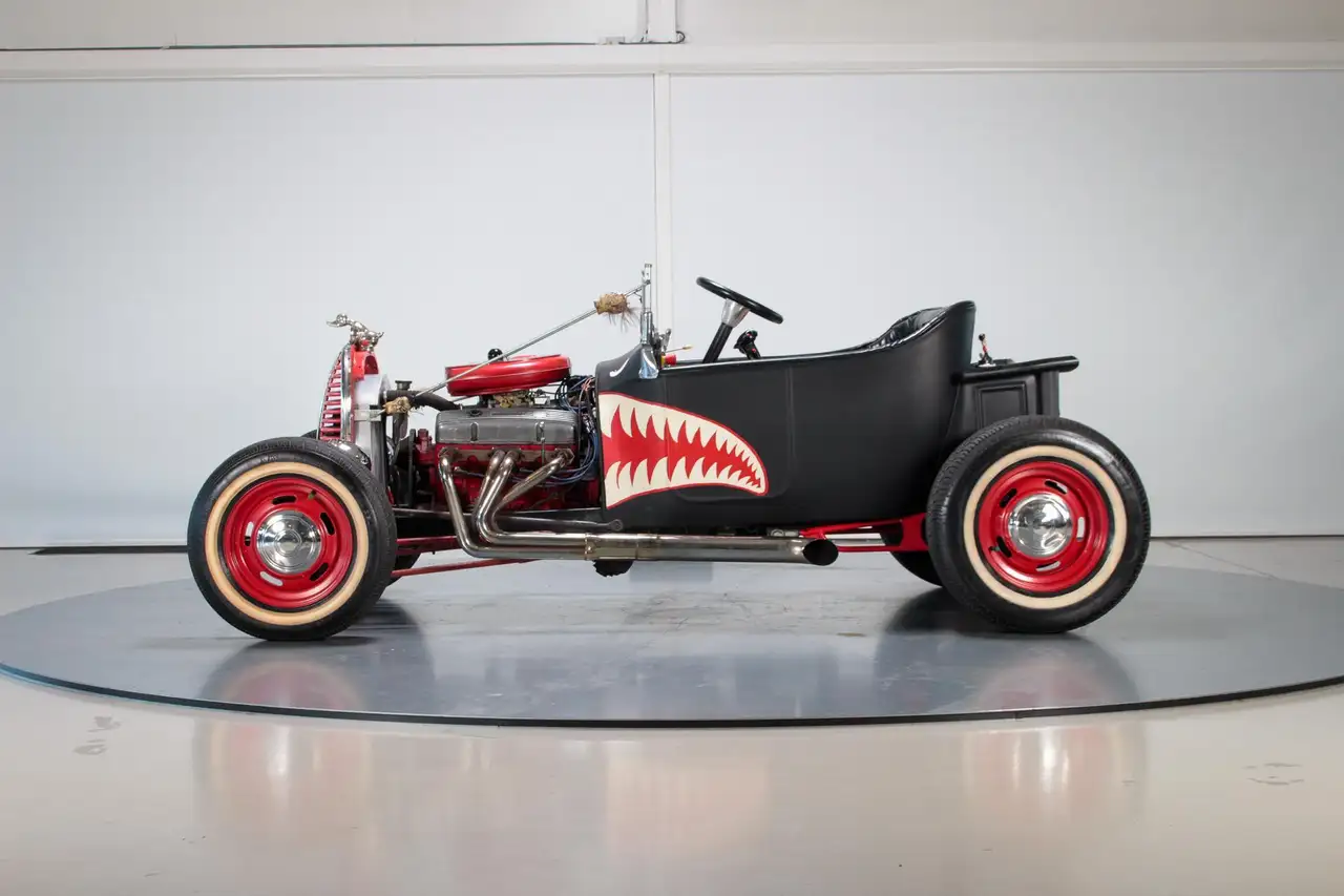 Ford T-Bucket Hot Rod, foto 4