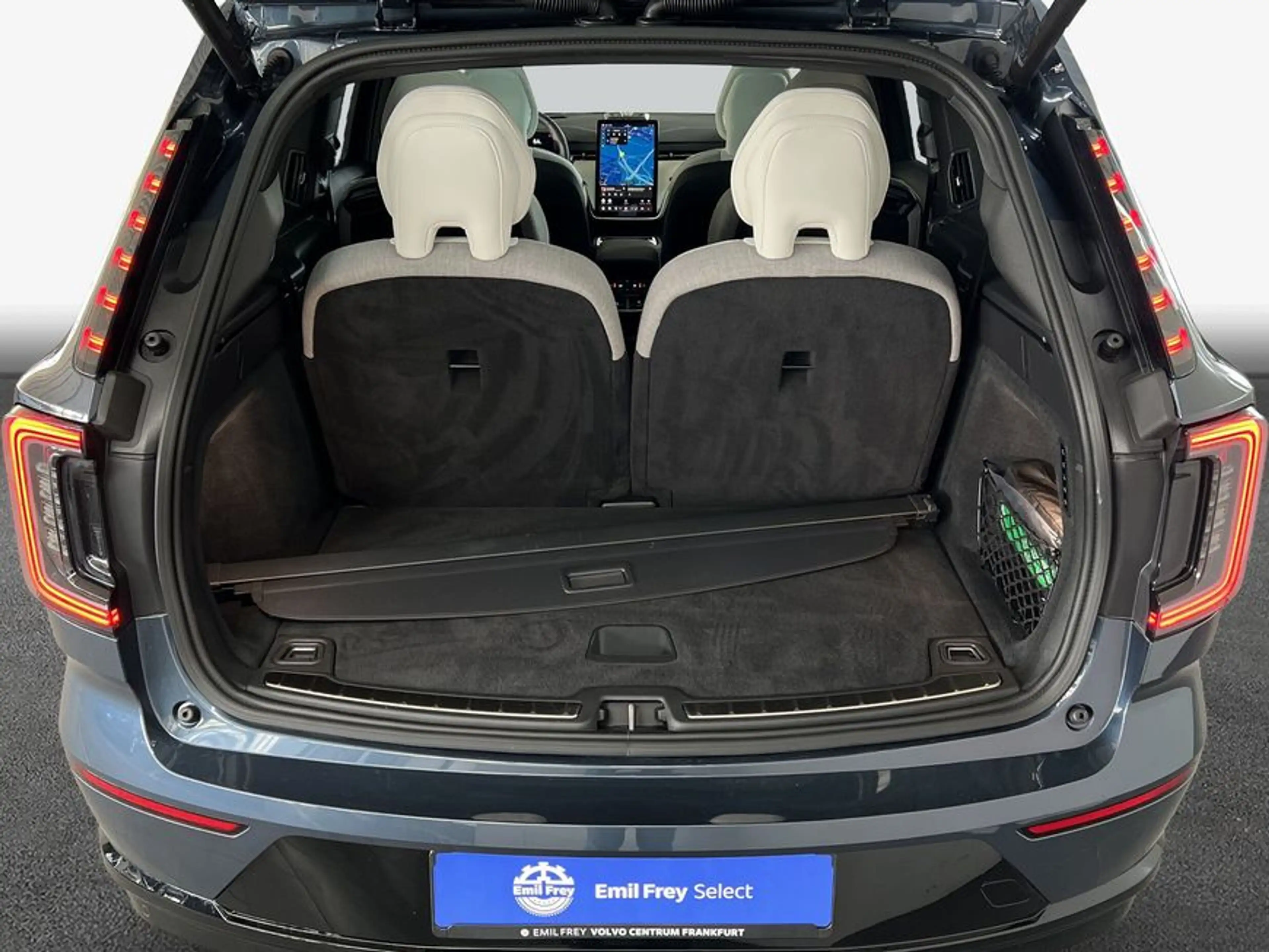 Volvo EX90 Twin-Motor AWD Ultra 6-Sitzer Luftf B&W 22'' — photo 9