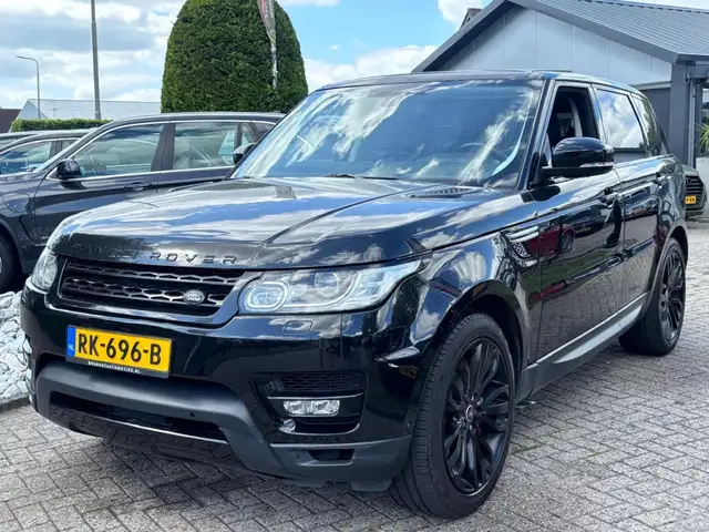 Land Rover Range Rover Sport 3.0 SDV6 HSE Zwart 293PK 2014