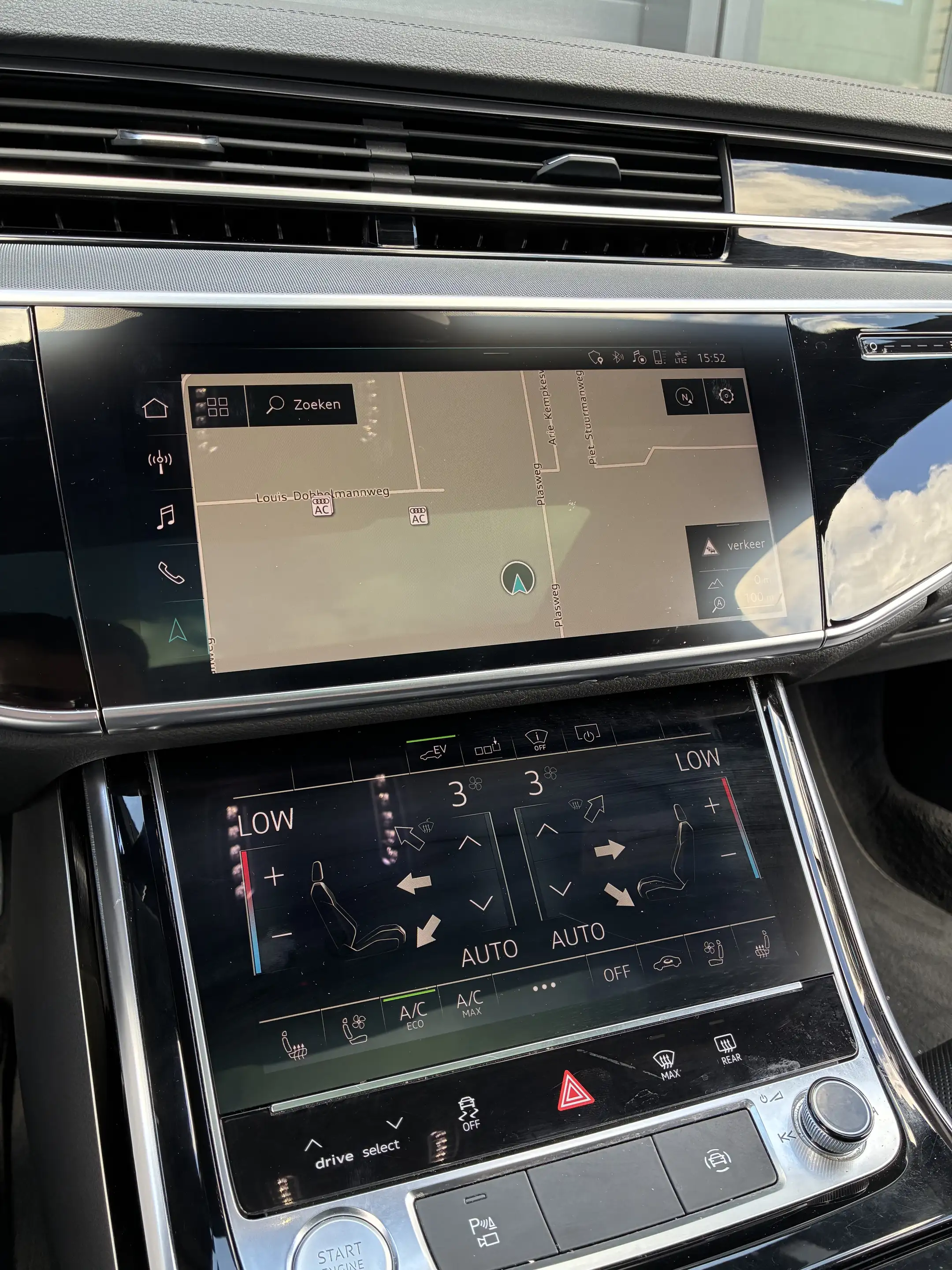 Audi A8 60 TFSI e q PL+ — photo 10