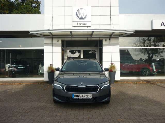Skoda Octavia Combi 1.5 TSI Essence+AHK+GRA+SmartLink