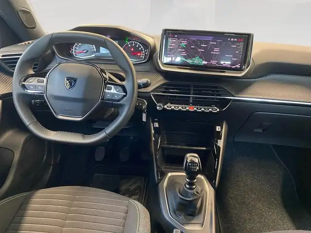 Peugeot 2008 view 6